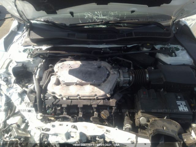 Photo 9 VIN: 19UUB3F68JA006134 - ACURA TLX 