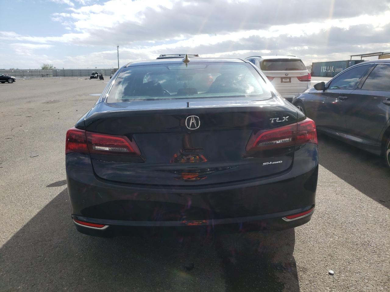 Photo 5 VIN: 19UUB3F71FA003401 - ACURA TLX 