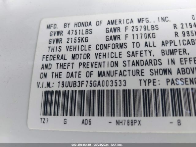 Photo 8 VIN: 19UUB3F75GA003533 - ACURA TLX 