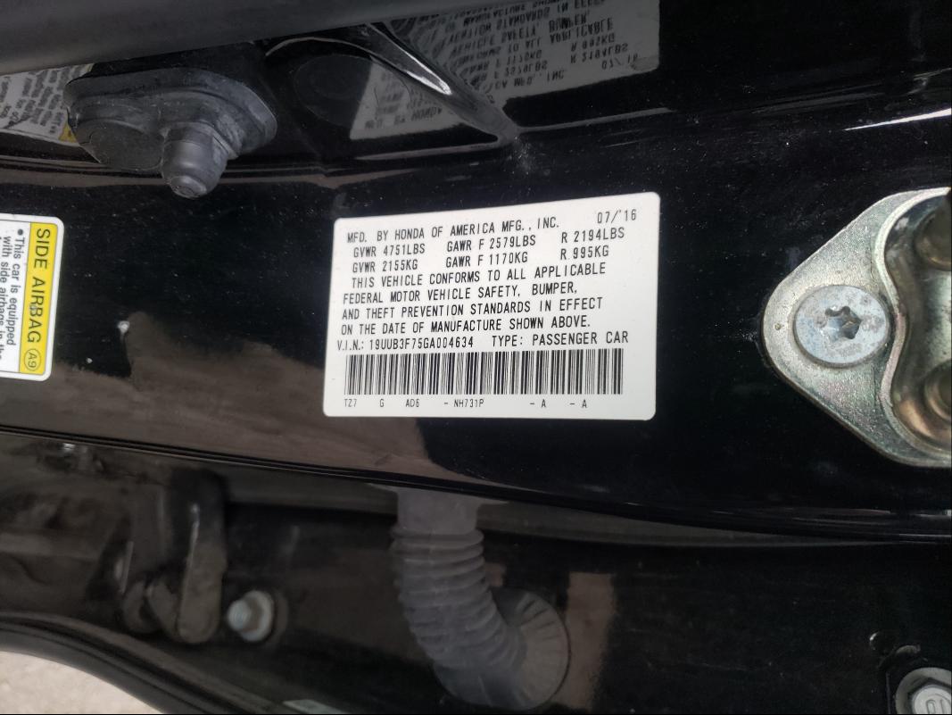 Photo 9 VIN: 19UUB3F75GA004634 - ACURA TLX ADVANC 