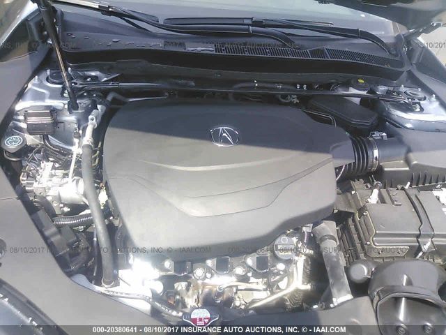 Photo 9 VIN: 19UUB3F75JA002020 - ACURA TLX 