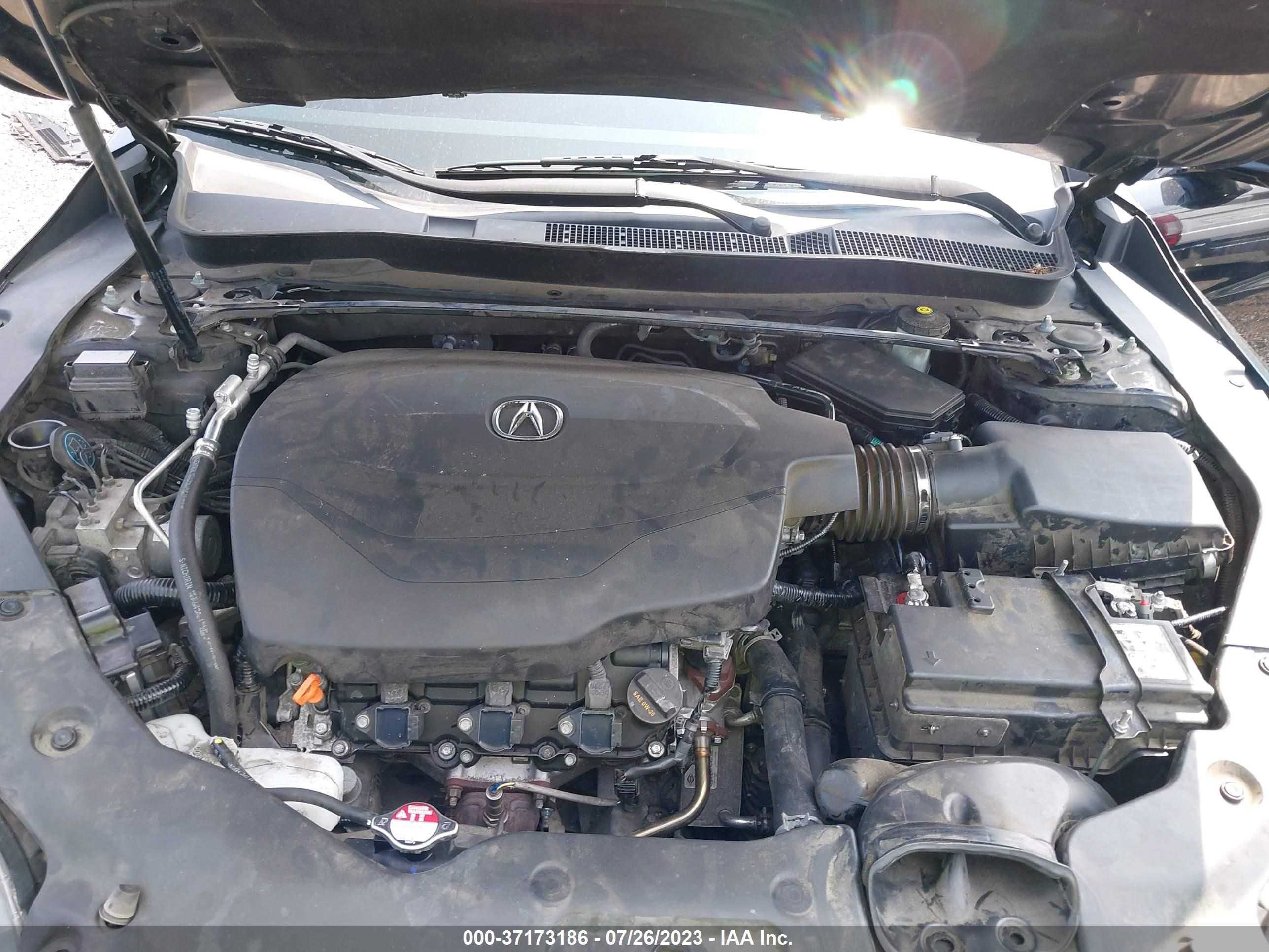 Photo 9 VIN: 19UUB3F77GA000939 - ACURA TLX 