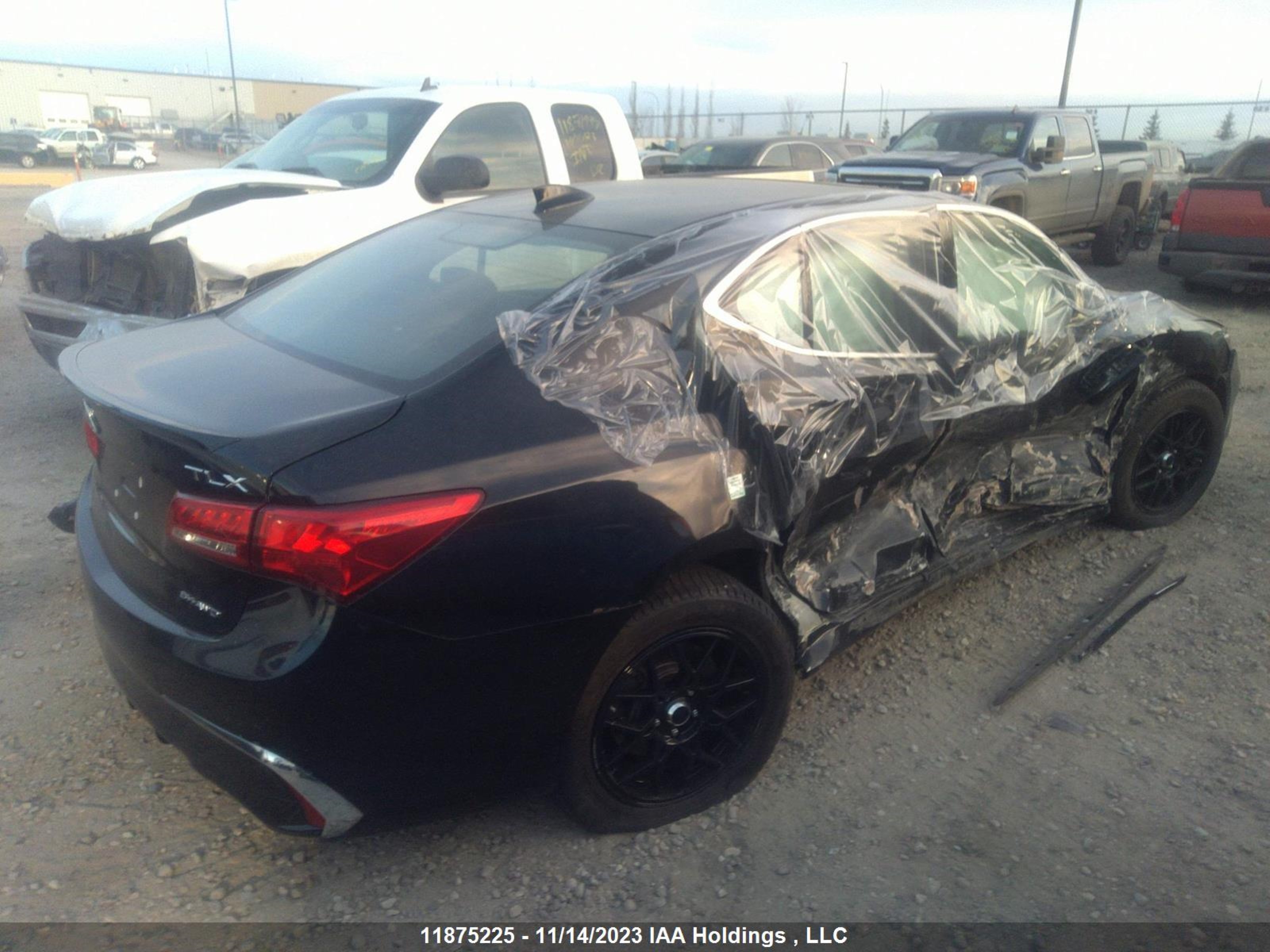 Photo 3 VIN: 19UUB3F78JA801256 - ACURA TLX 