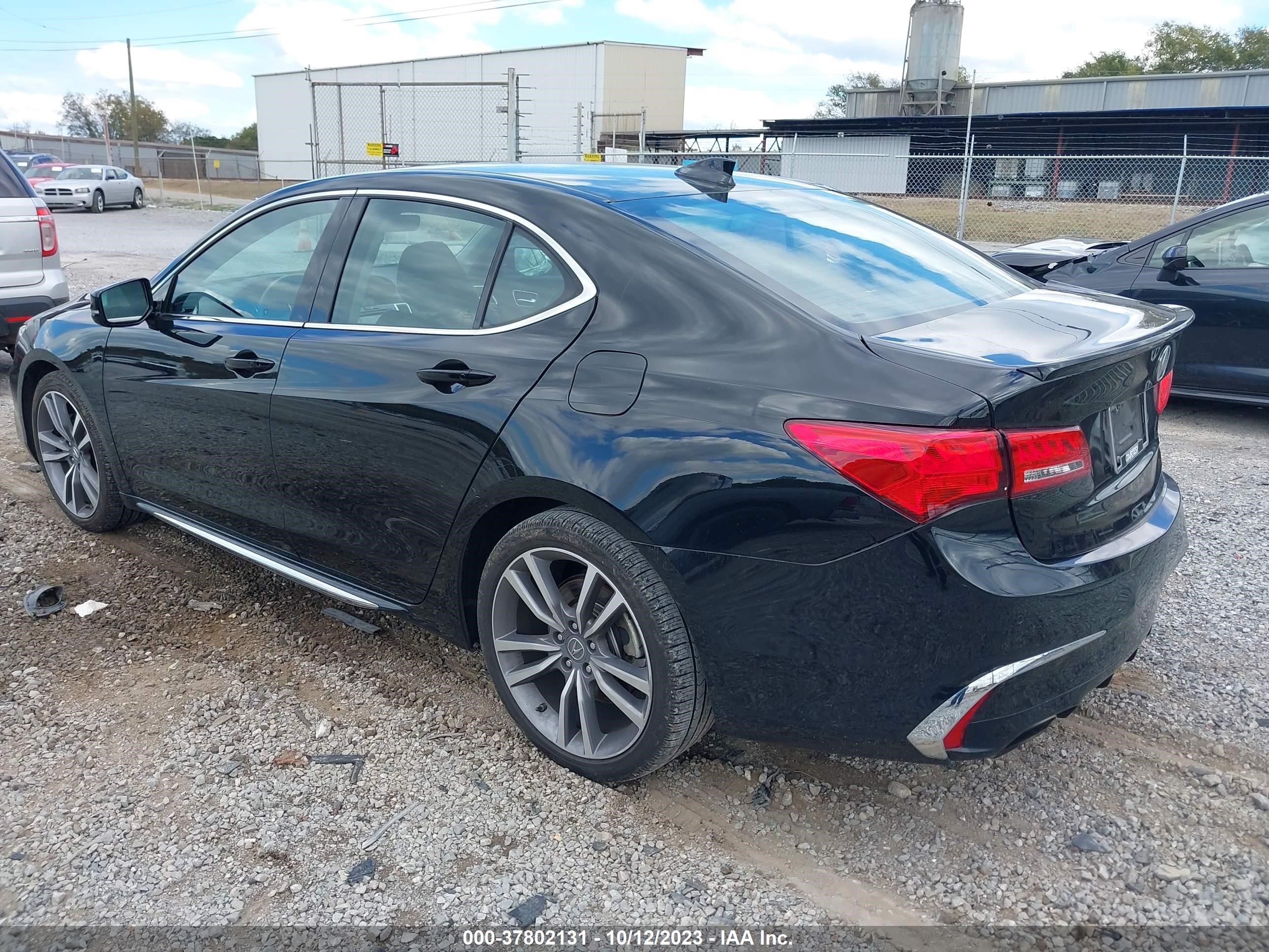 Photo 2 VIN: 19UUB3F81KA005359 - ACURA TLX 