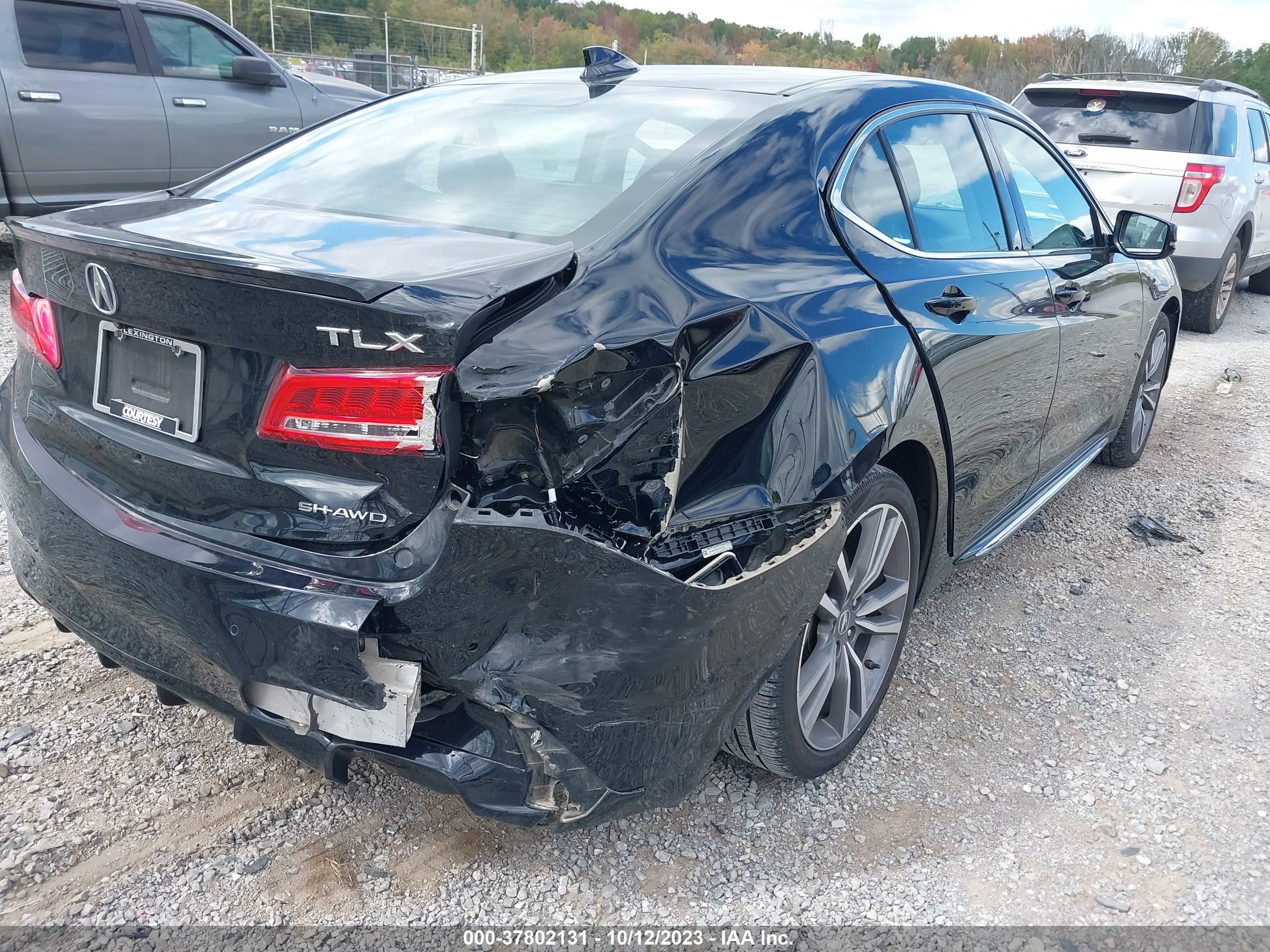 Photo 5 VIN: 19UUB3F81KA005359 - ACURA TLX 