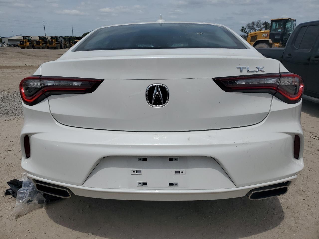 Photo 5 VIN: 19UUB5F33PA006908 - ACURA TLX 