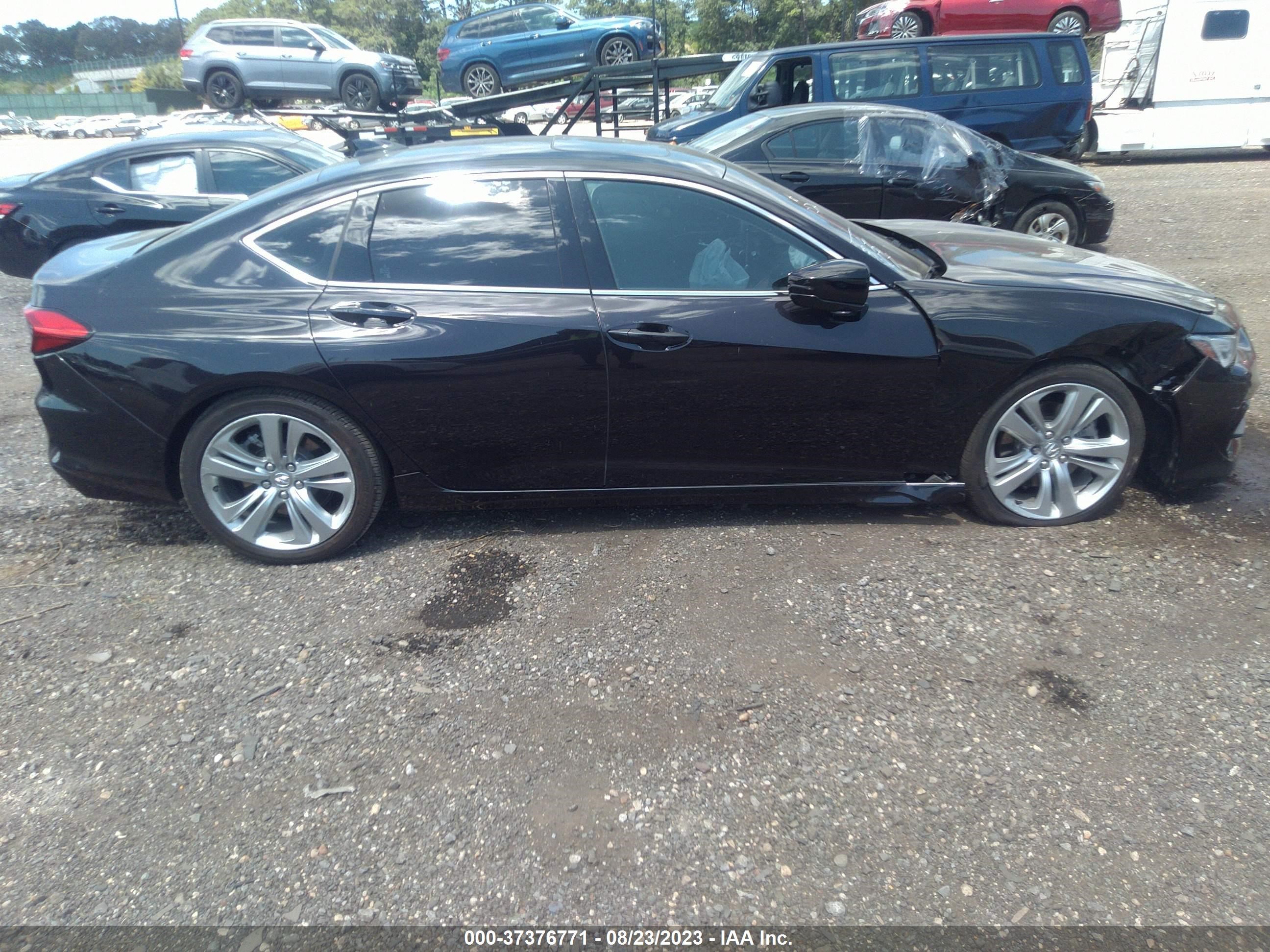 Photo 11 VIN: 19UUB5F46MA008589 - ACURA TLX 