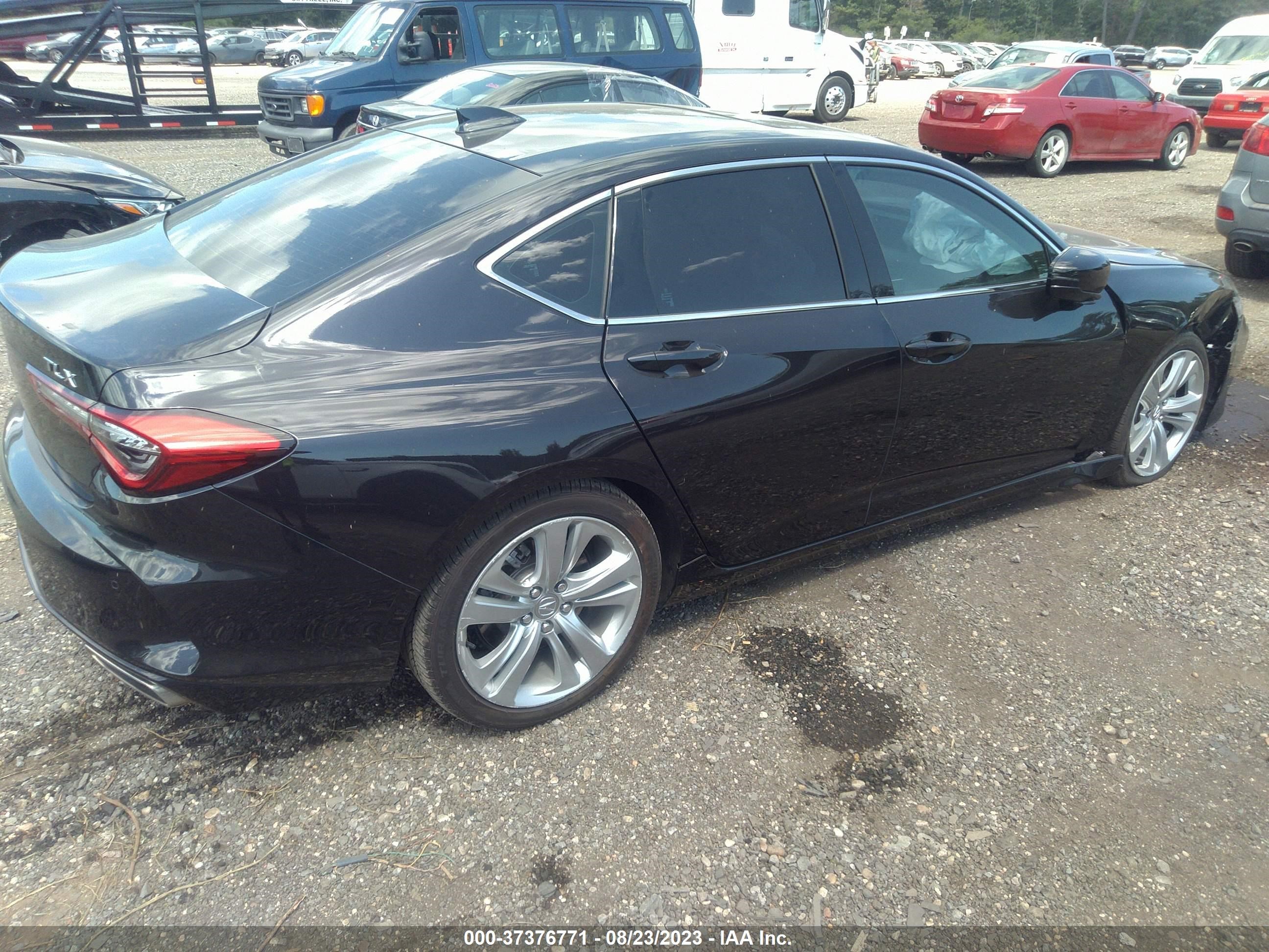 Photo 3 VIN: 19UUB5F46MA008589 - ACURA TLX 