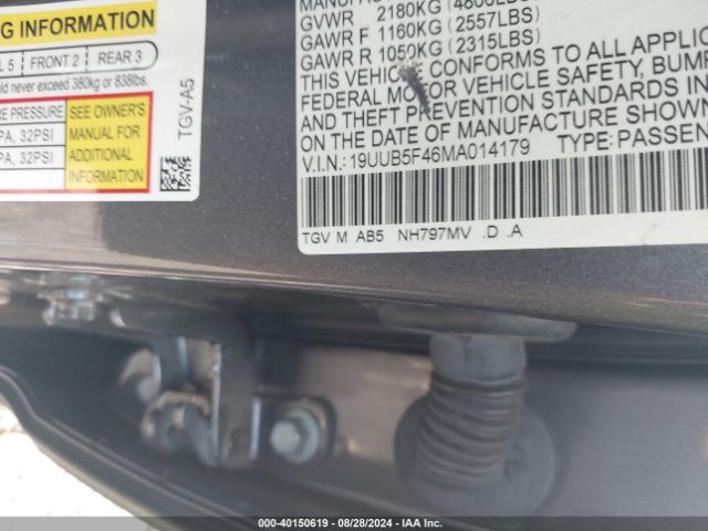 Photo 8 VIN: 19UUB5F46MA014179 - ACURA TLX 