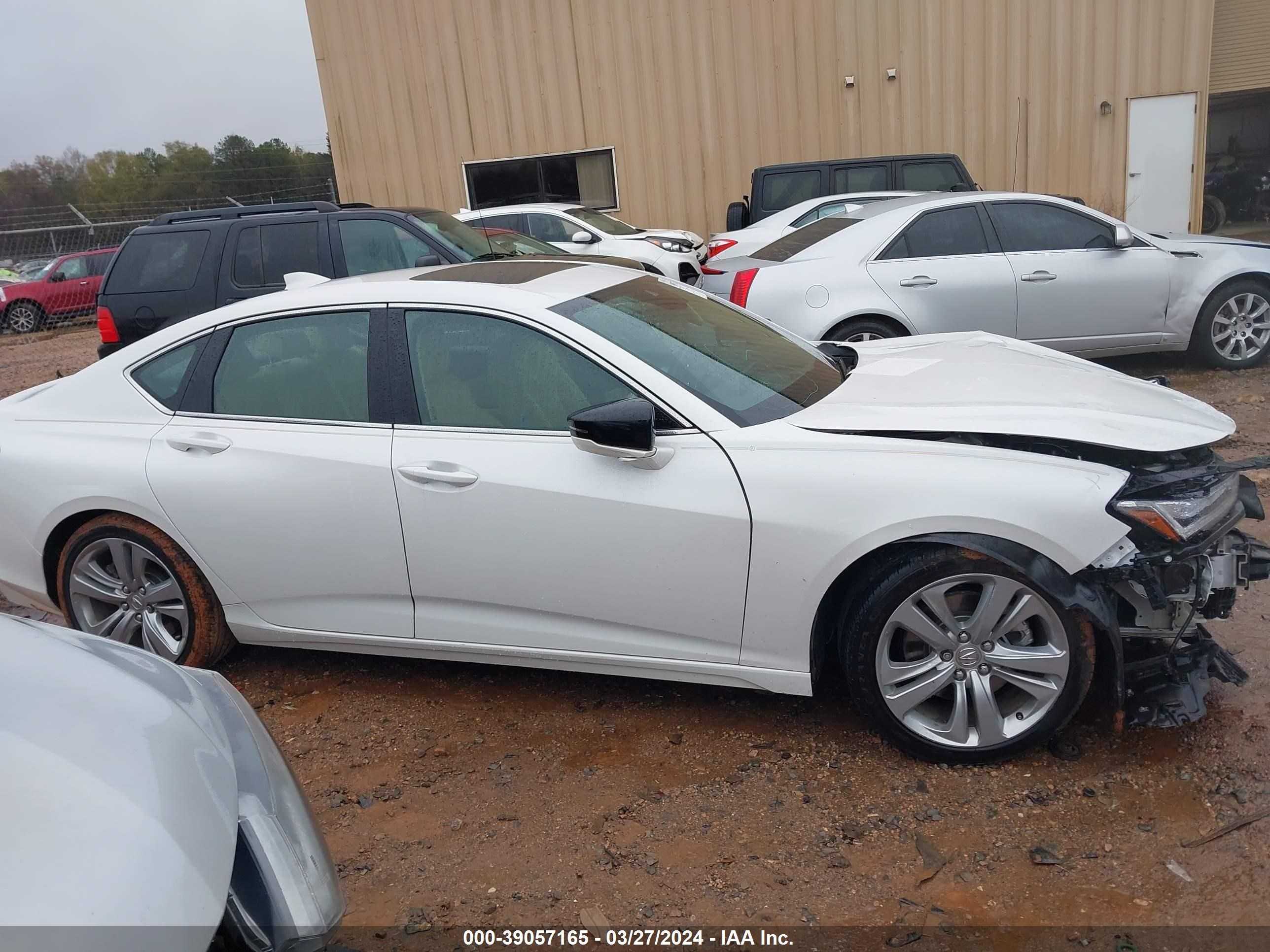 Photo 12 VIN: 19UUB5F47MA010111 - ACURA TLX 