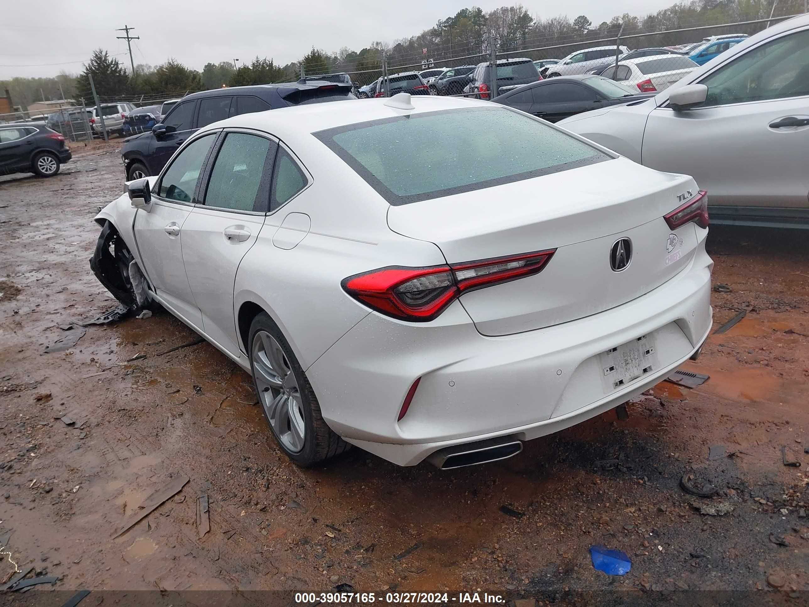 Photo 2 VIN: 19UUB5F47MA010111 - ACURA TLX 