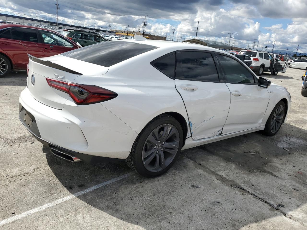 Photo 2 VIN: 19UUB5F50PA005944 - ACURA TLX 