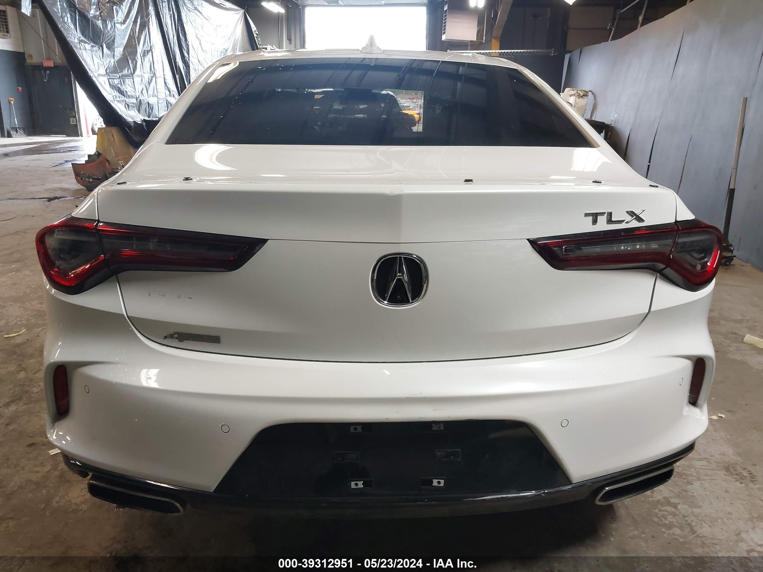 Photo 14 VIN: 19UUB5F52NA000791 - ACURA TLX 