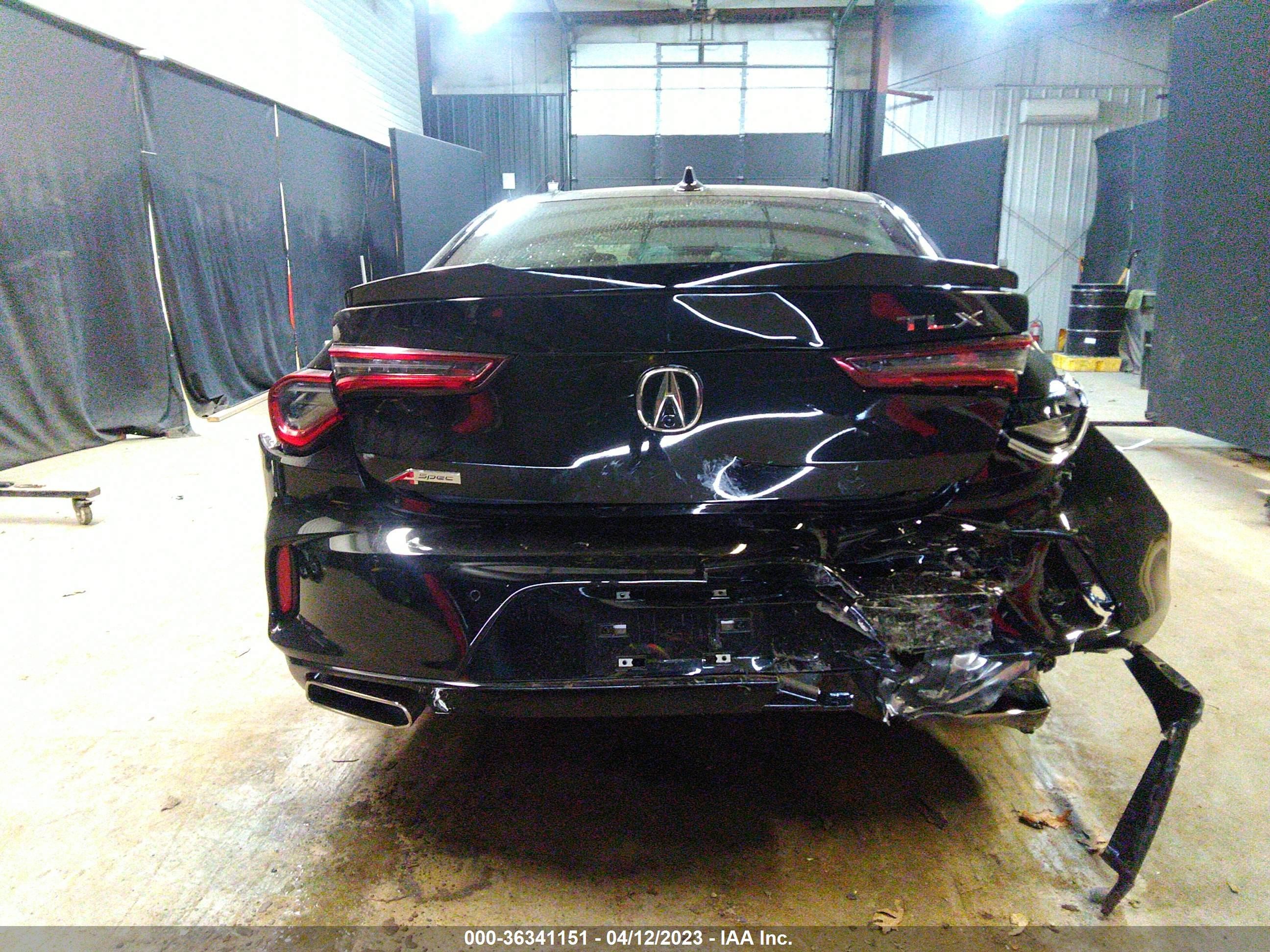 Photo 5 VIN: 19UUB5F59NA005888 - ACURA TLX 