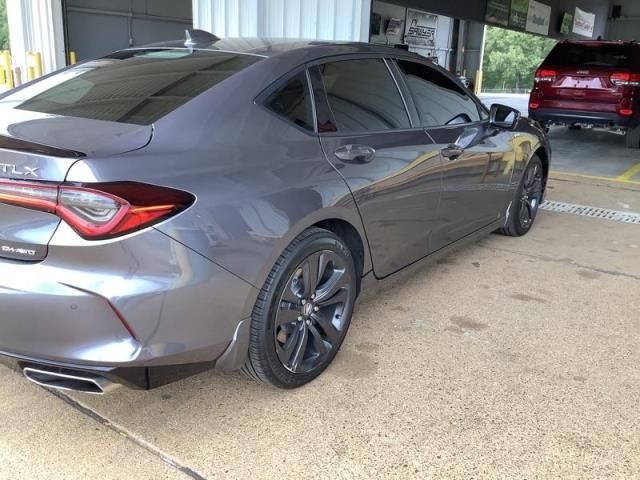 Photo 2 VIN: 19UUB6F51MA010457 - ACURA TLX 