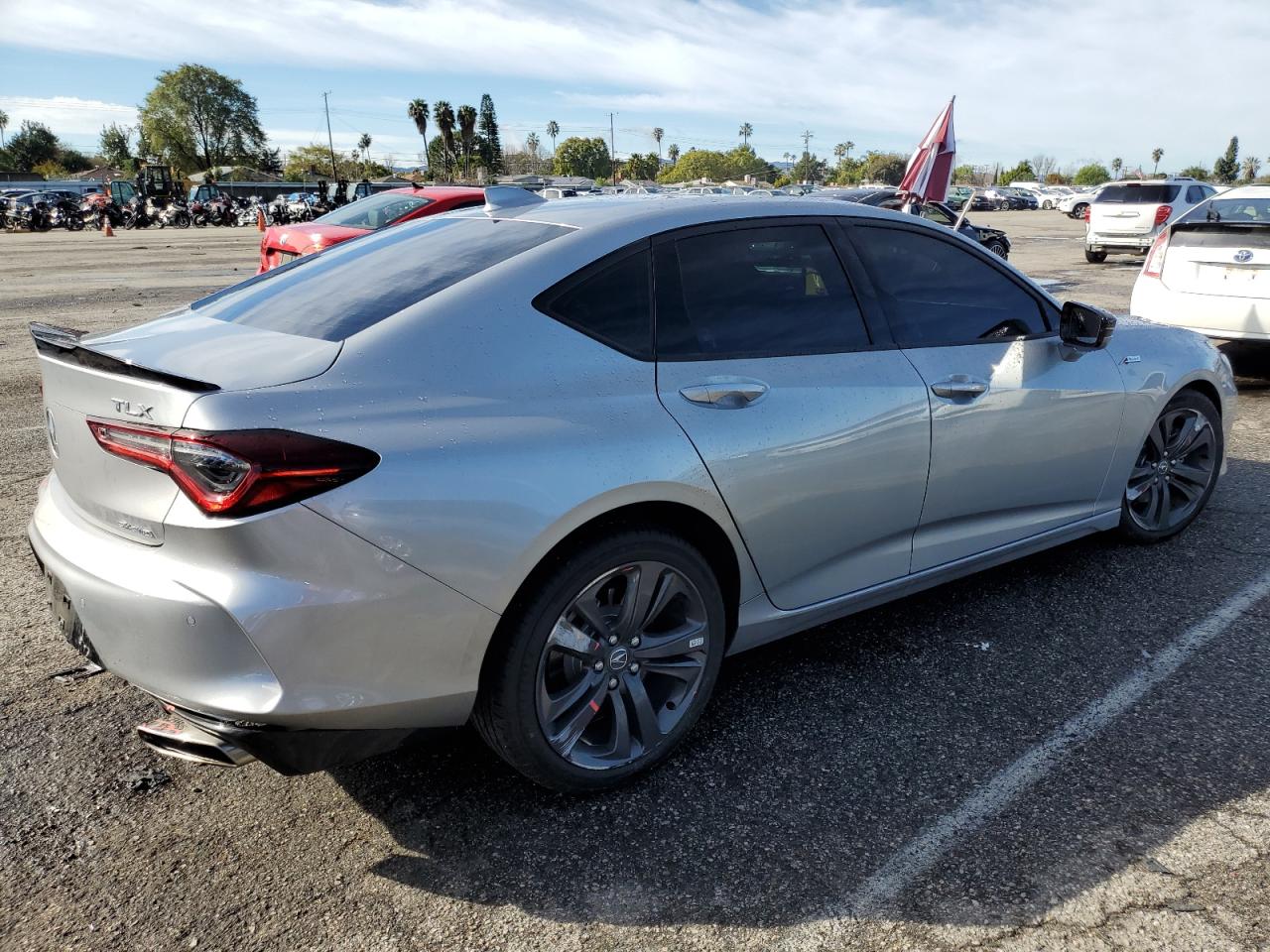 Photo 2 VIN: 19UUB6F59PA005818 - ACURA TLX 