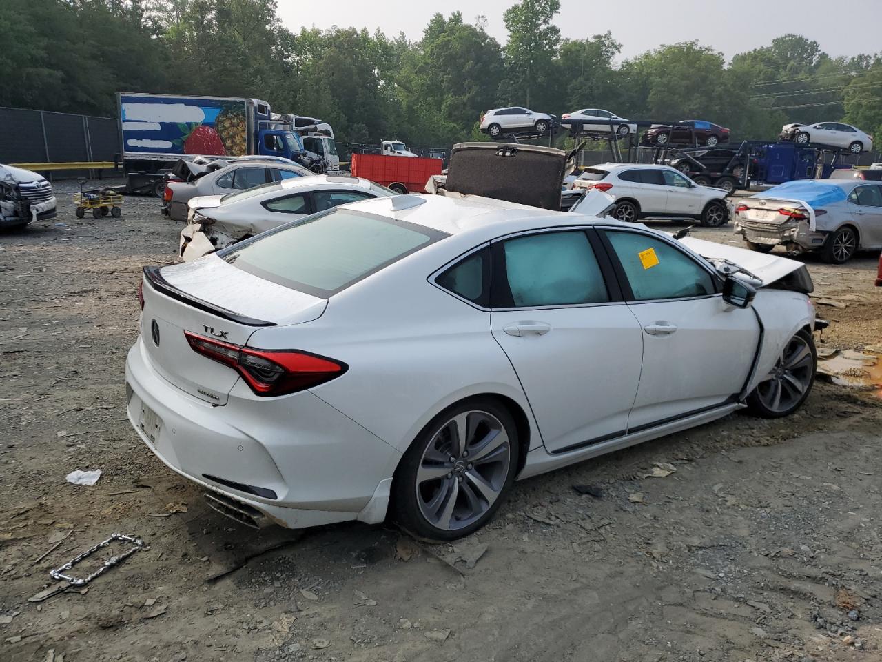 Photo 2 VIN: 19UUB6F67MA001898 - ACURA TLX 