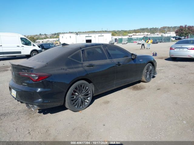 Photo 3 VIN: 19UUB7F06MA001246 - ACURA TLX 