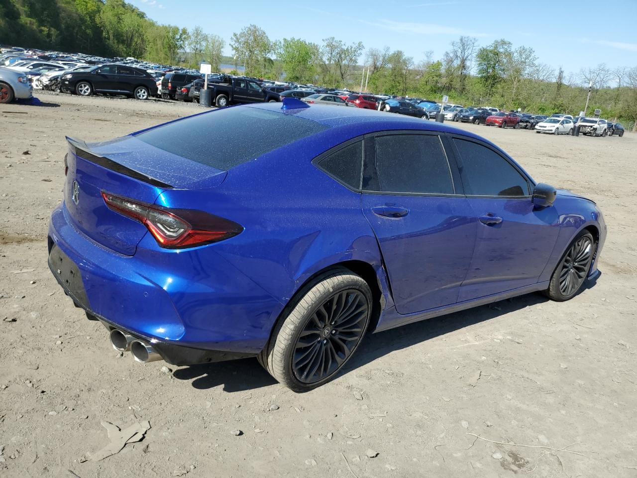 Photo 2 VIN: 19UUB7F06PA000988 - ACURA TLX 