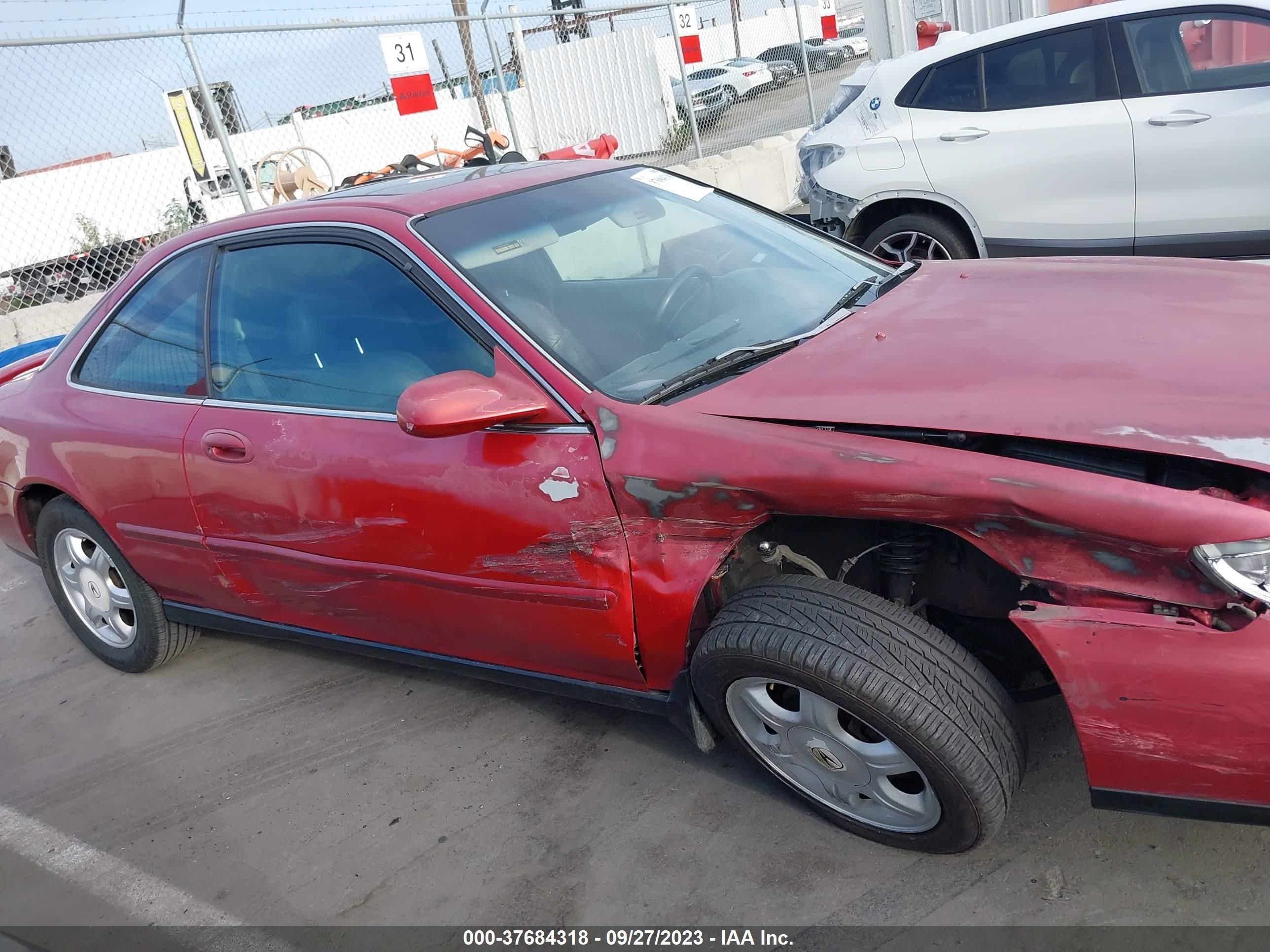 Photo 12 VIN: 19UYA1251VL011997 - ACURA CL 