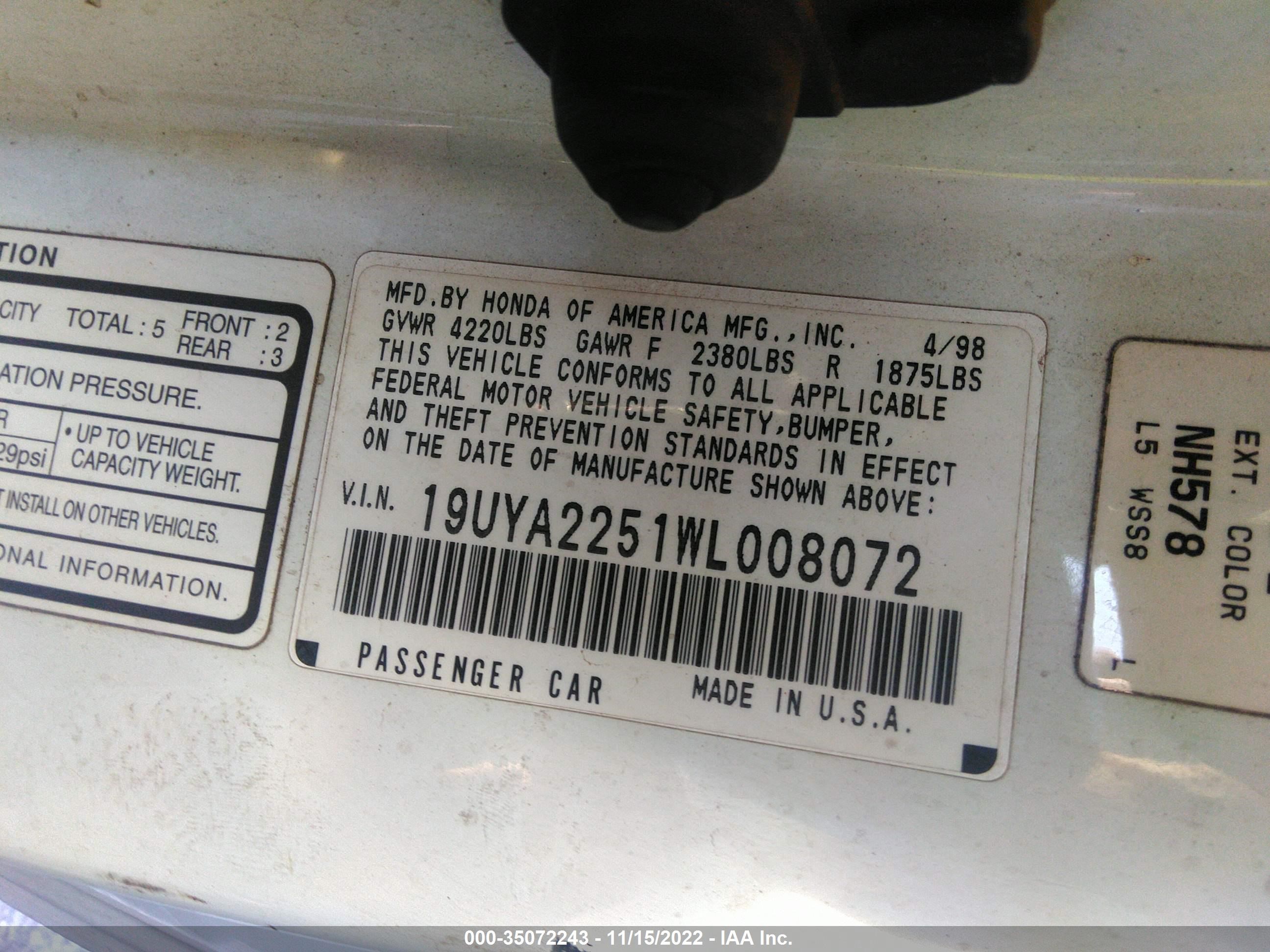 Photo 8 VIN: 19UYA2251WL008072 - ACURA CL 