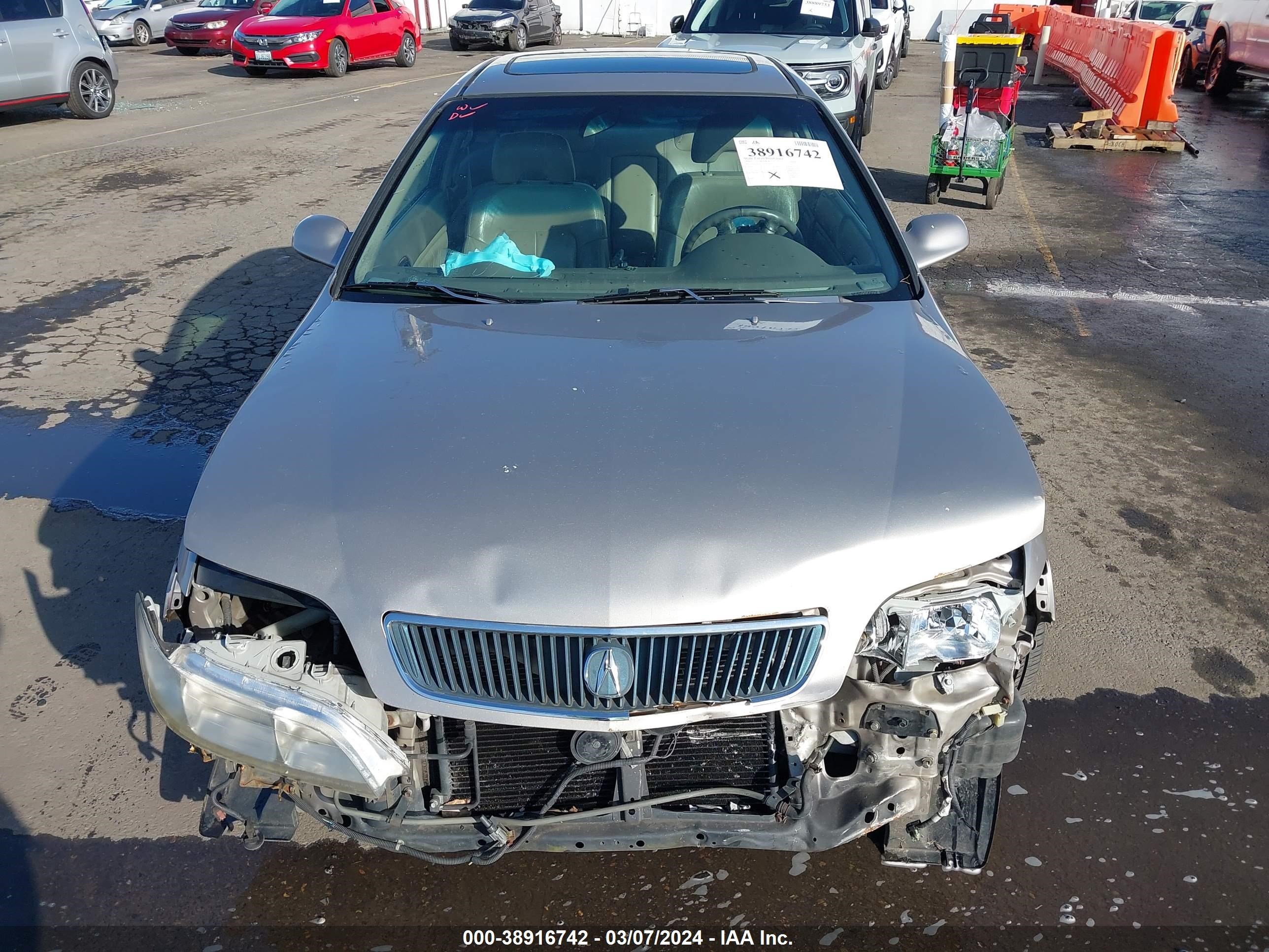 Photo 11 VIN: 19UYA2255XL012059 - ACURA CL 