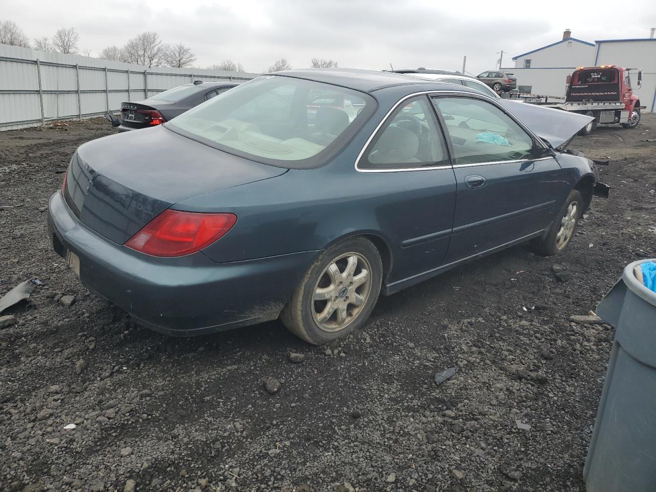 Photo 2 VIN: 19UYA2257WL000297 - ACURA CL 