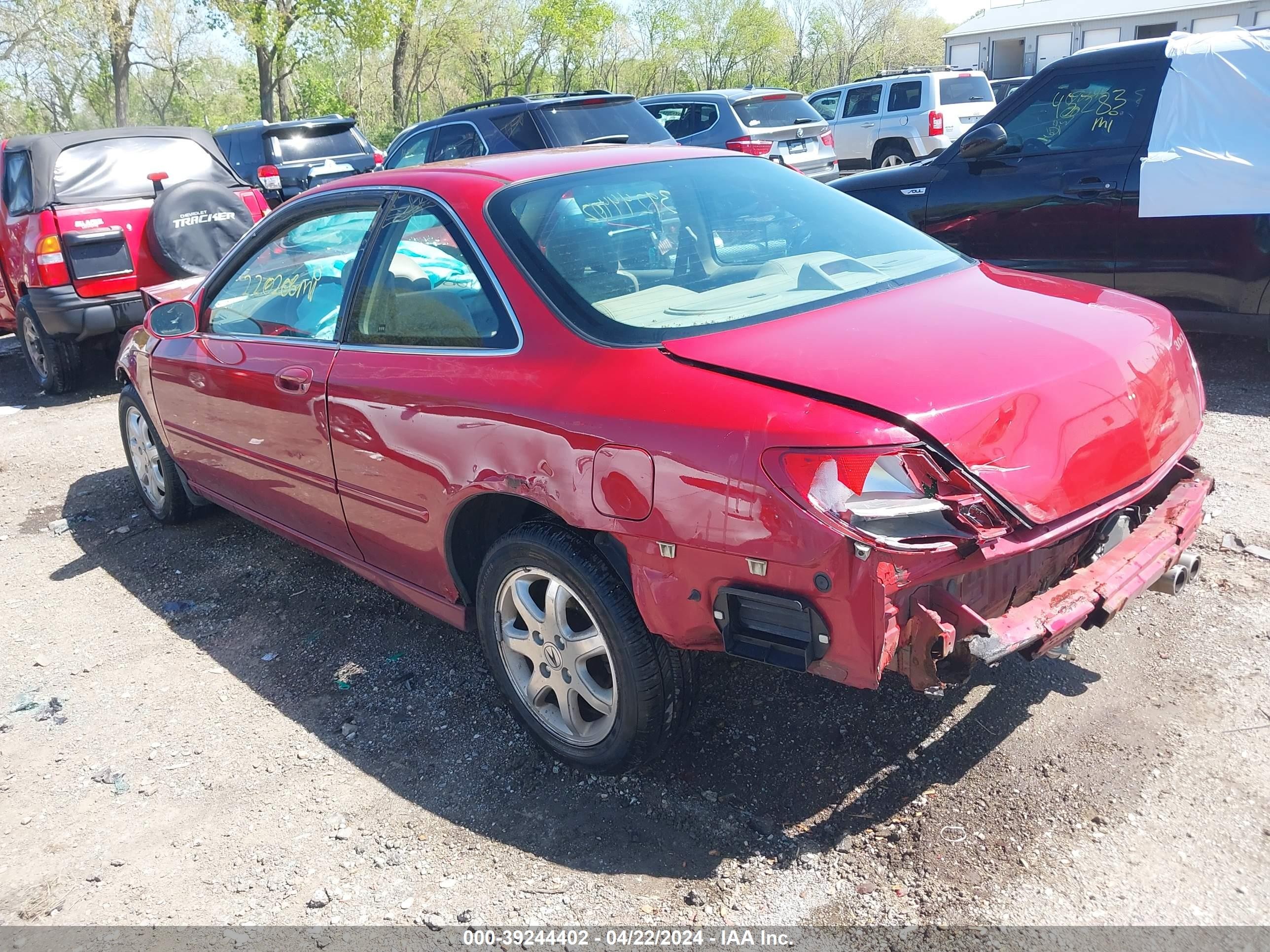 Photo 2 VIN: 19UYA2258WL010997 - ACURA CL 