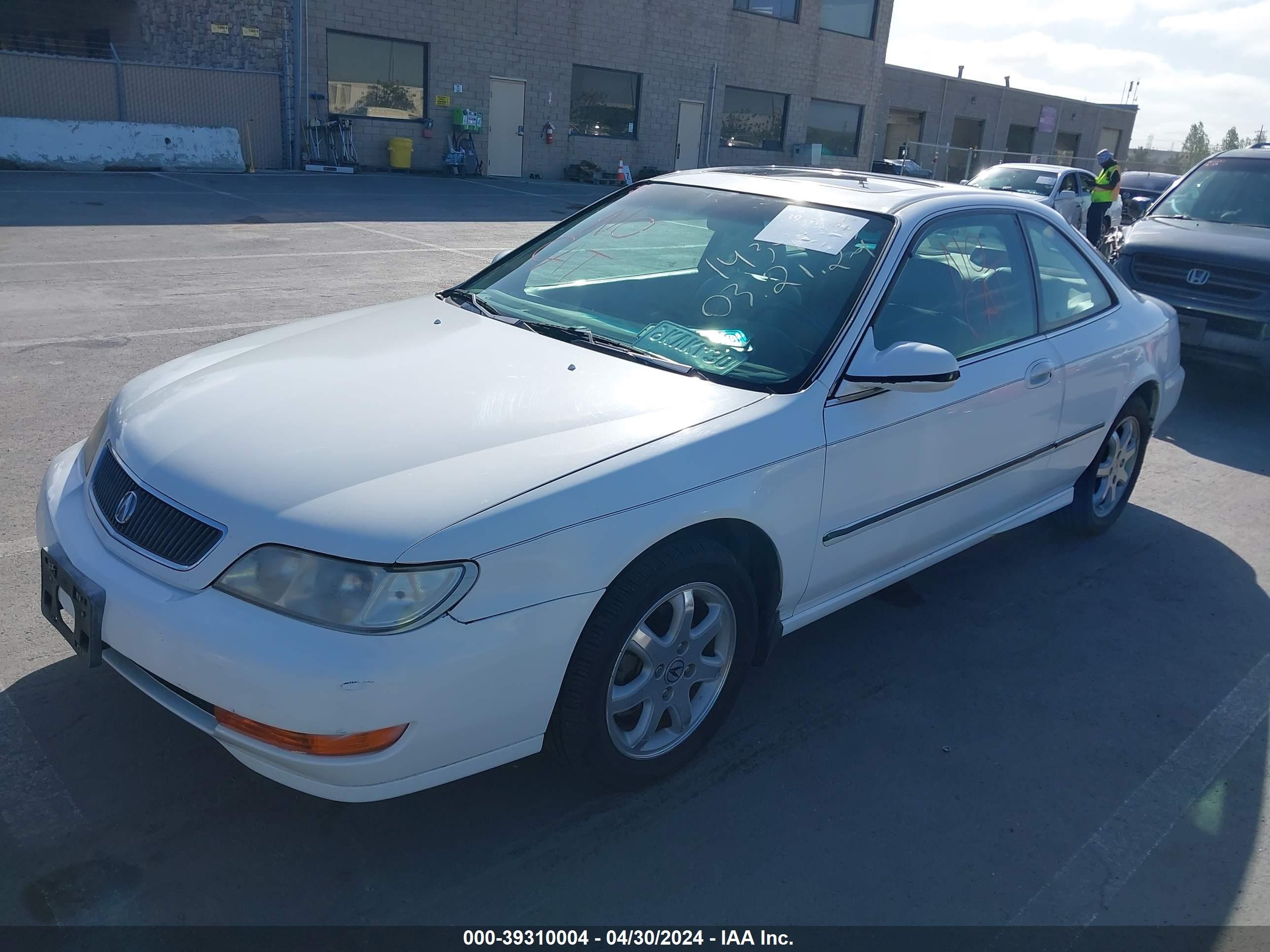 Photo 1 VIN: 19UYA2259WL012788 - ACURA CL 