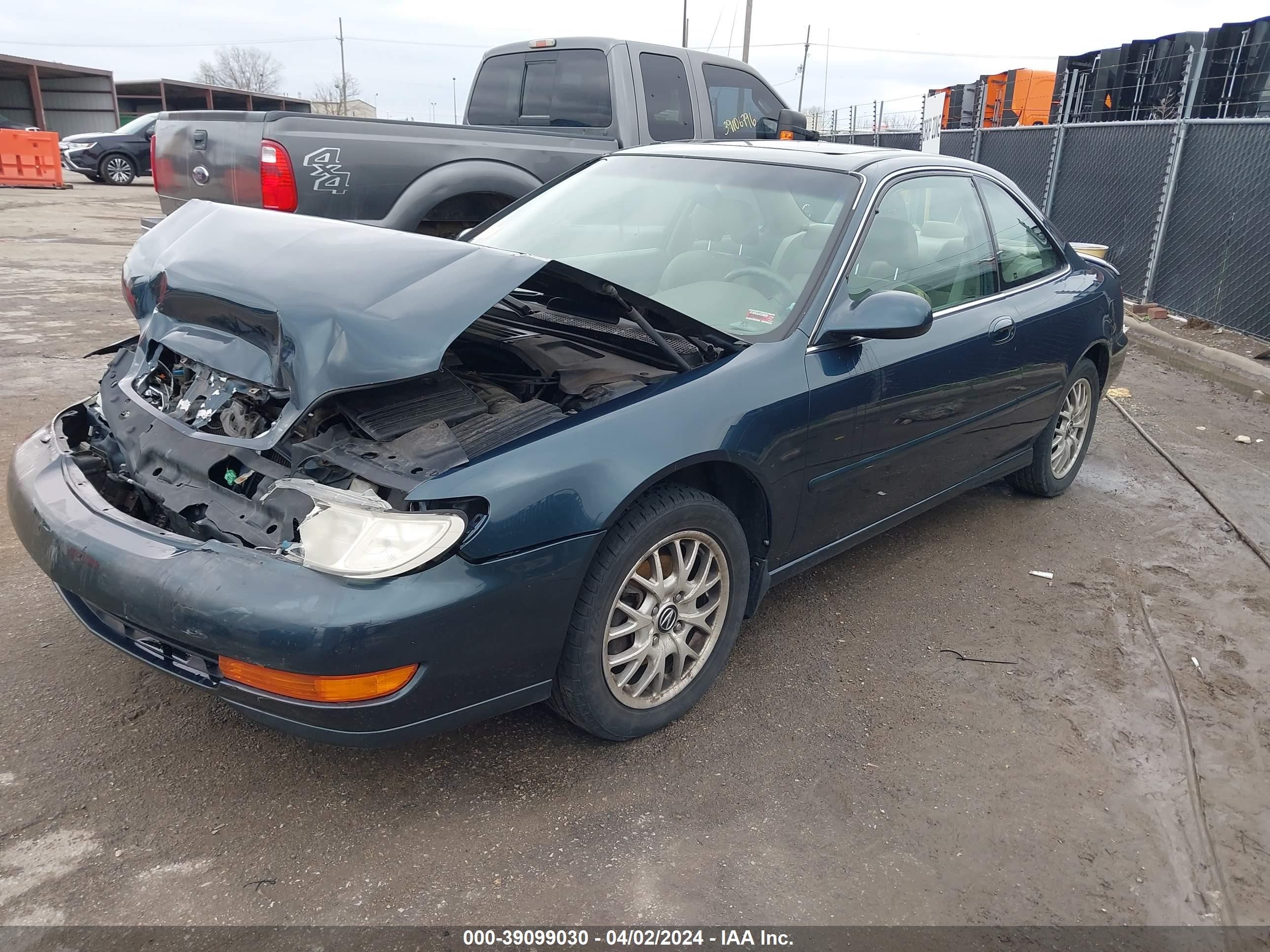 Photo 1 VIN: 19UYA225XXL001638 - ACURA CL 