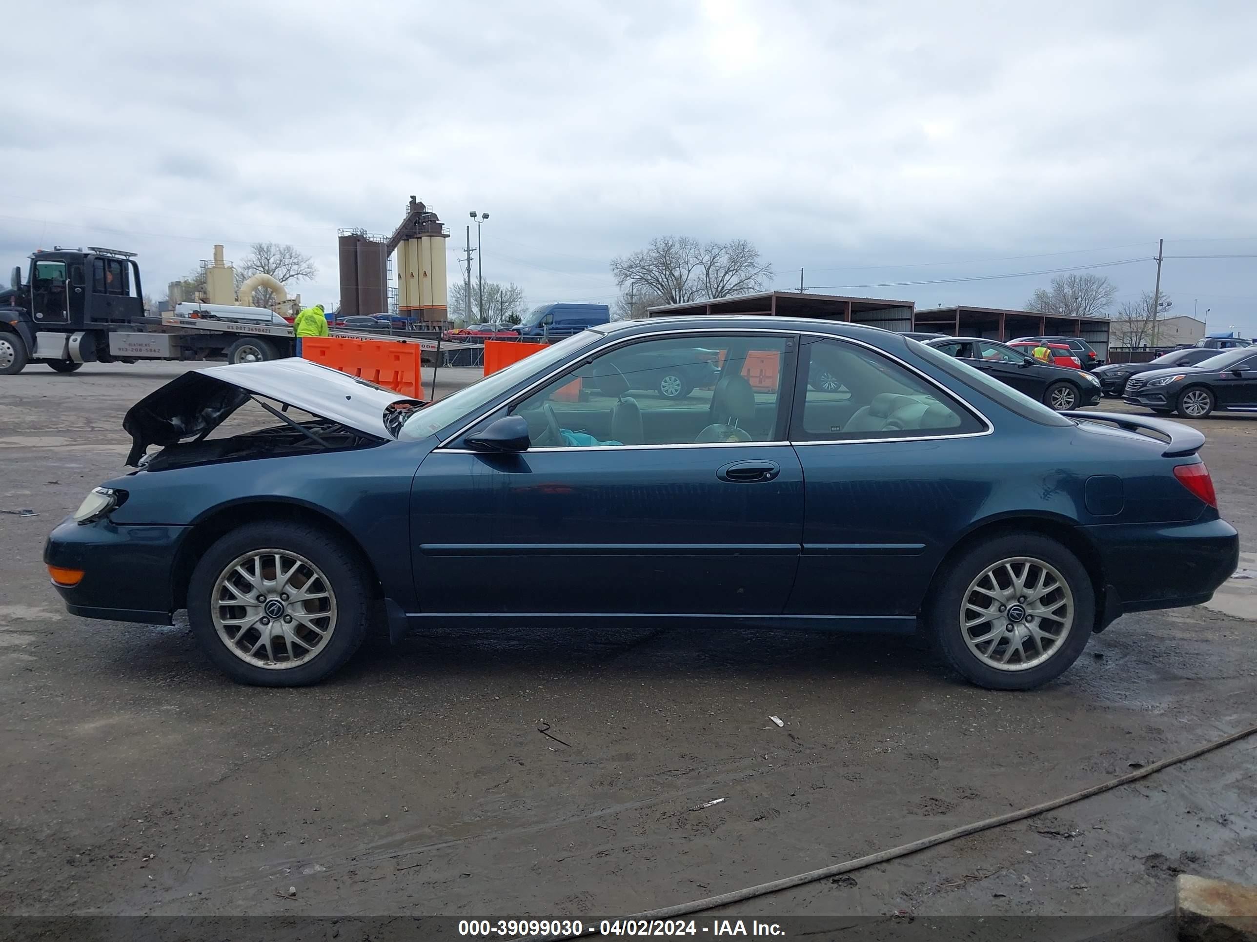 Photo 13 VIN: 19UYA225XXL001638 - ACURA CL 