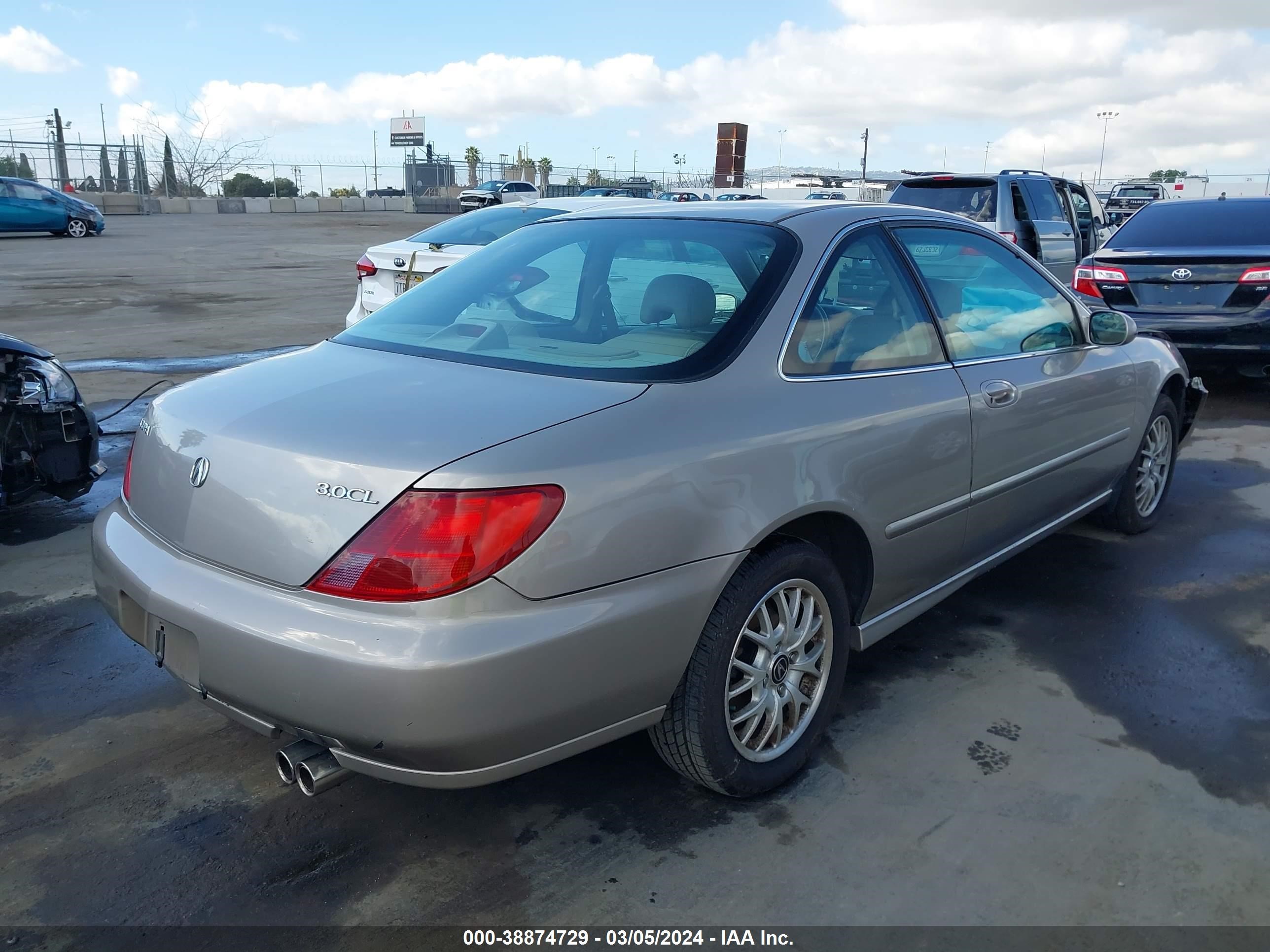 Photo 3 VIN: 19UYA225XXL008511 - ACURA CL 