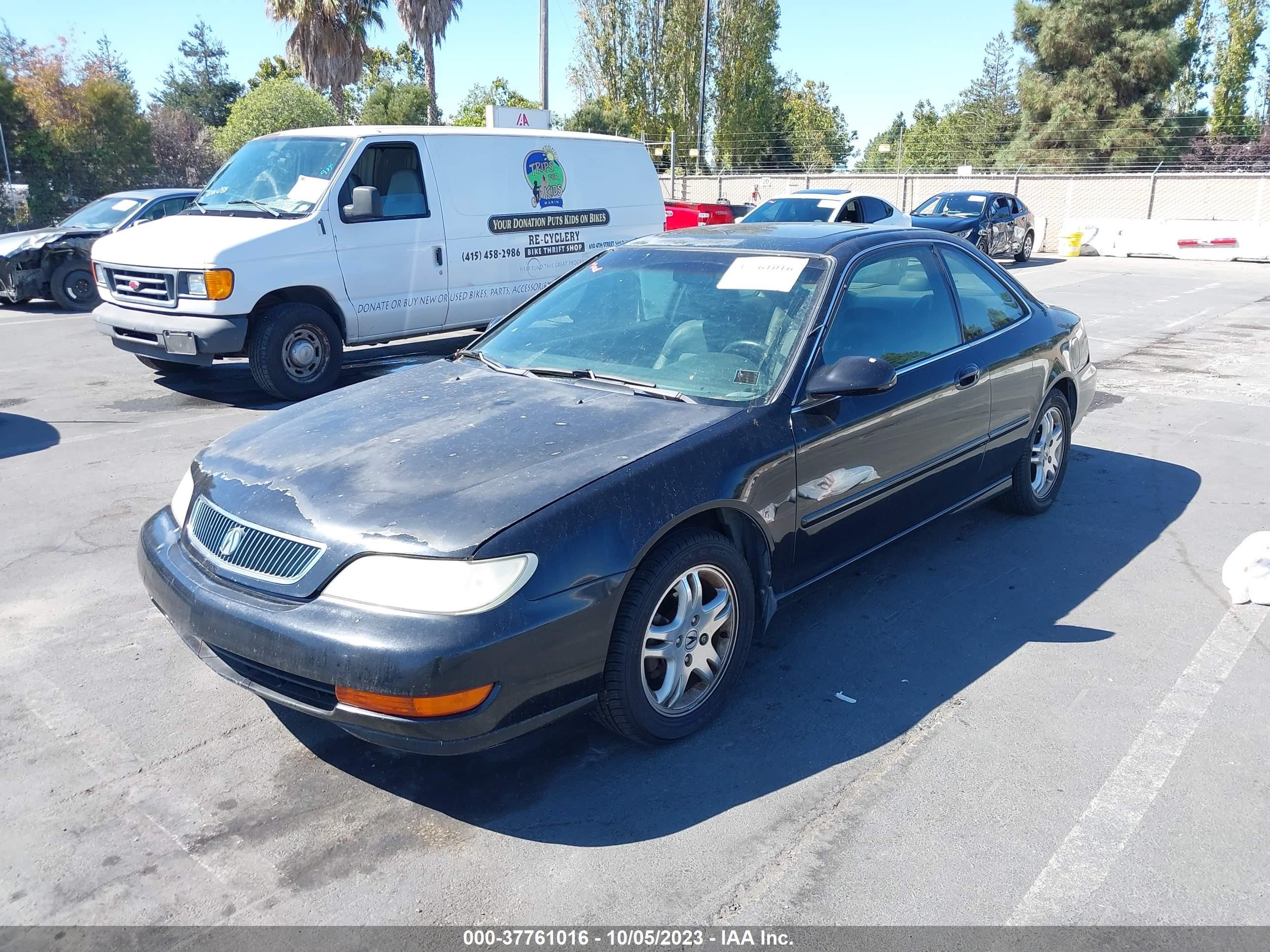 Photo 1 VIN: 19UYA3151WL004840 - ACURA CL 