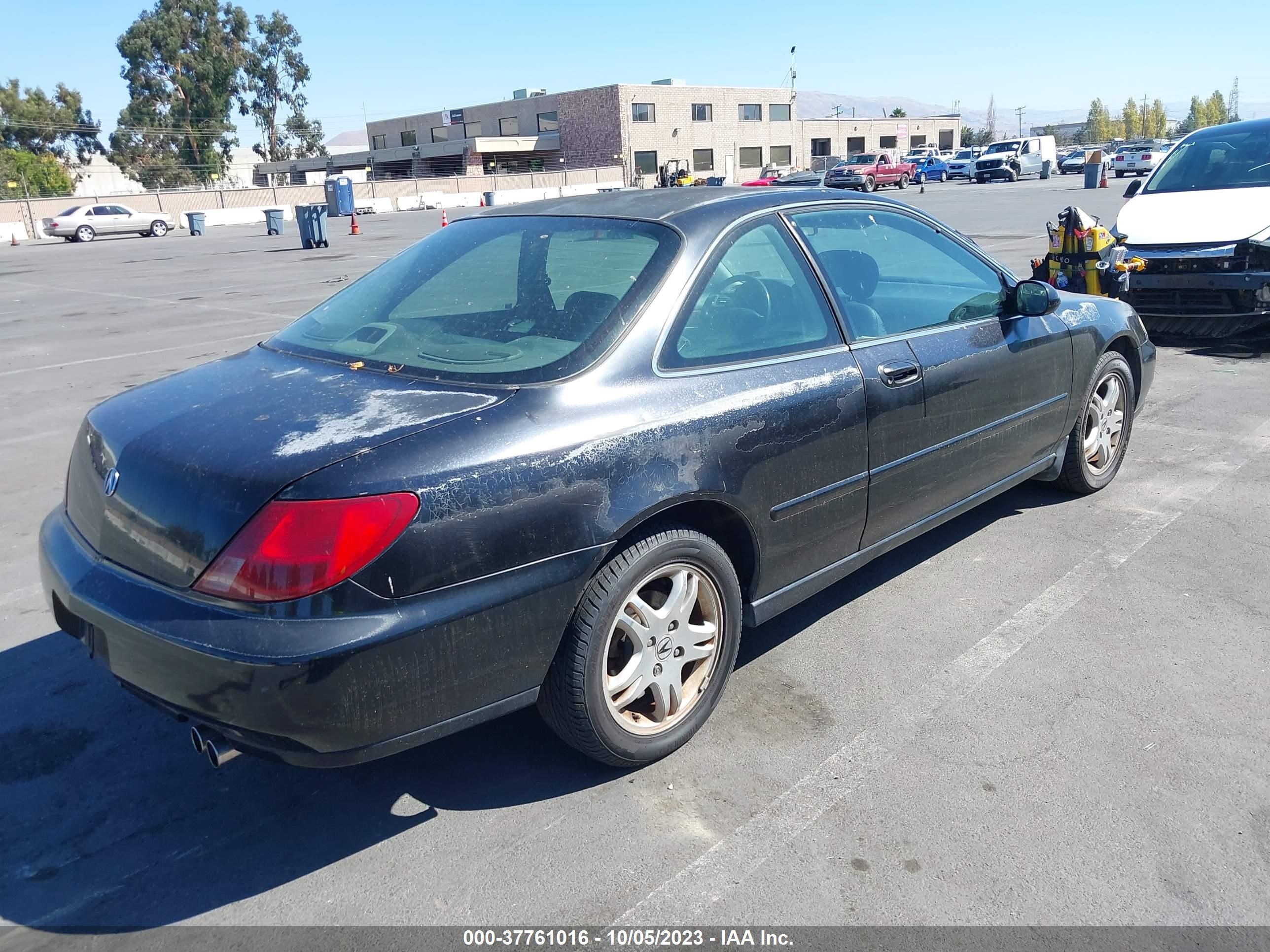 Photo 3 VIN: 19UYA3151WL004840 - ACURA CL 