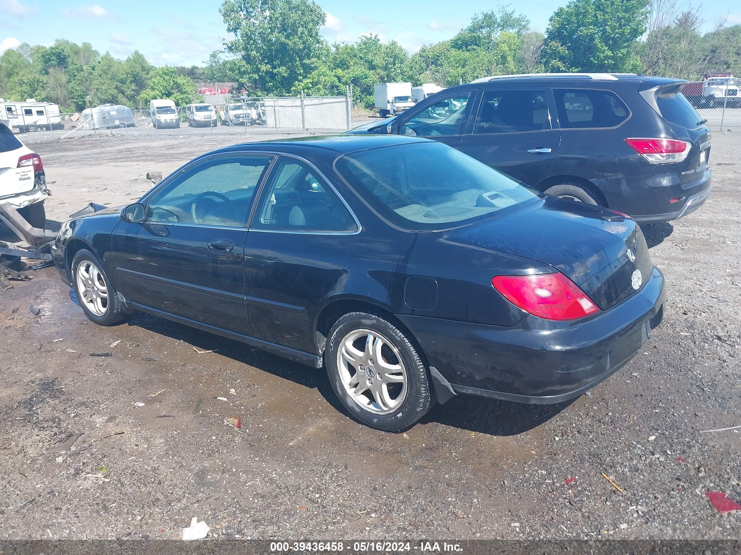 Photo 2 VIN: 19UYA3254XL007327 - ACURA CL 