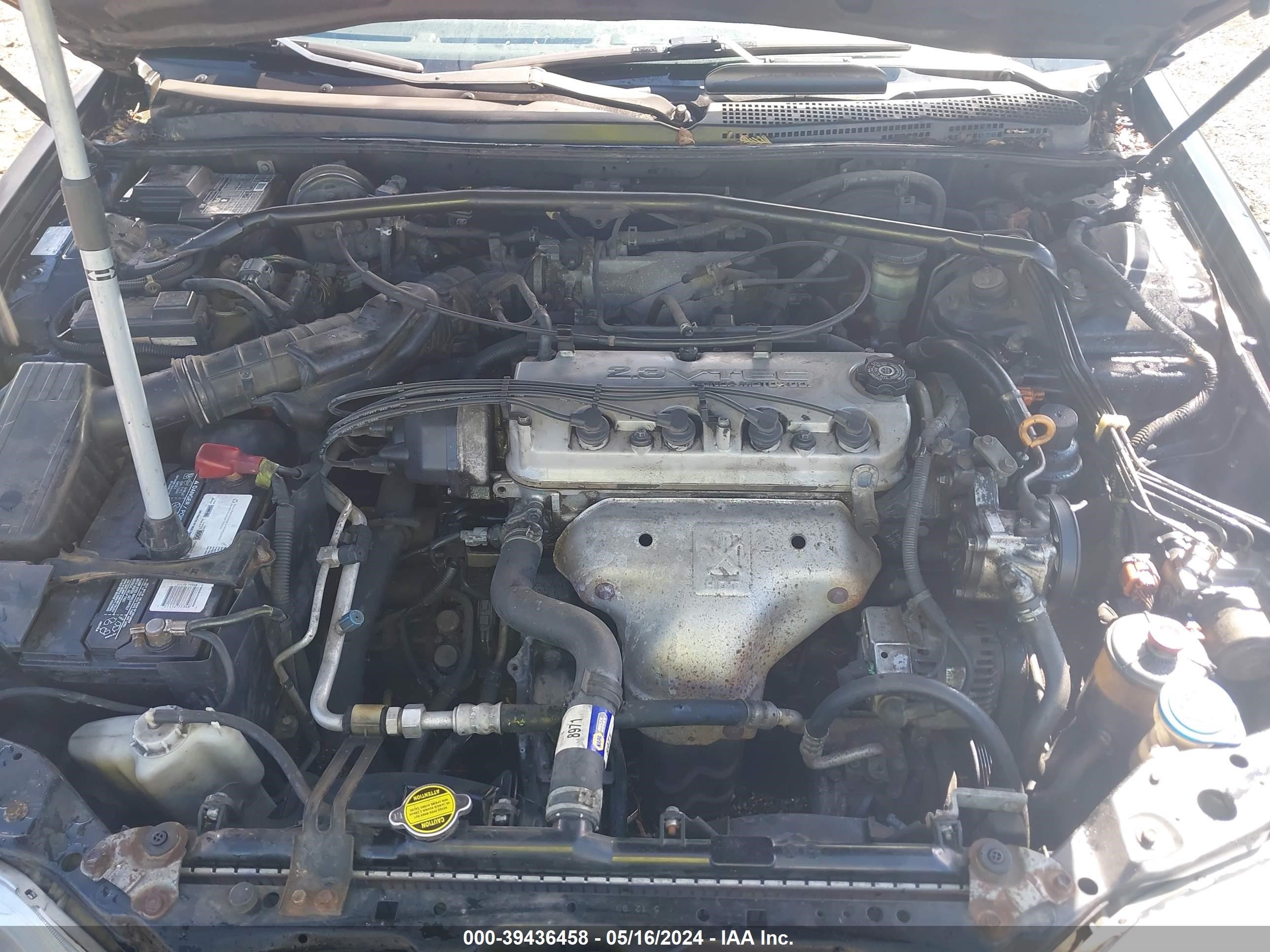 Photo 9 VIN: 19UYA3254XL007327 - ACURA CL 