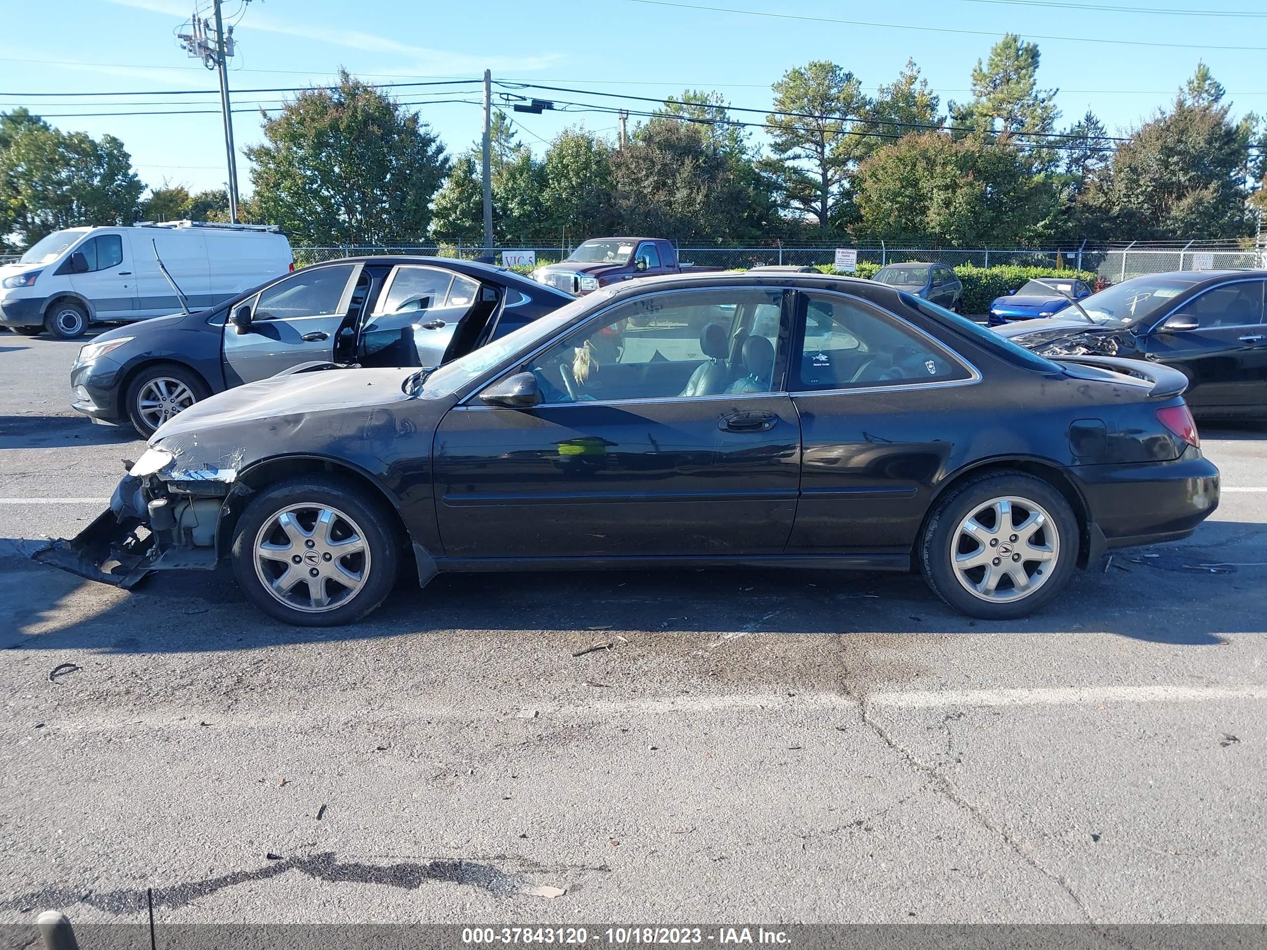 Photo 12 VIN: 19UYA3255WL001275 - ACURA CL 