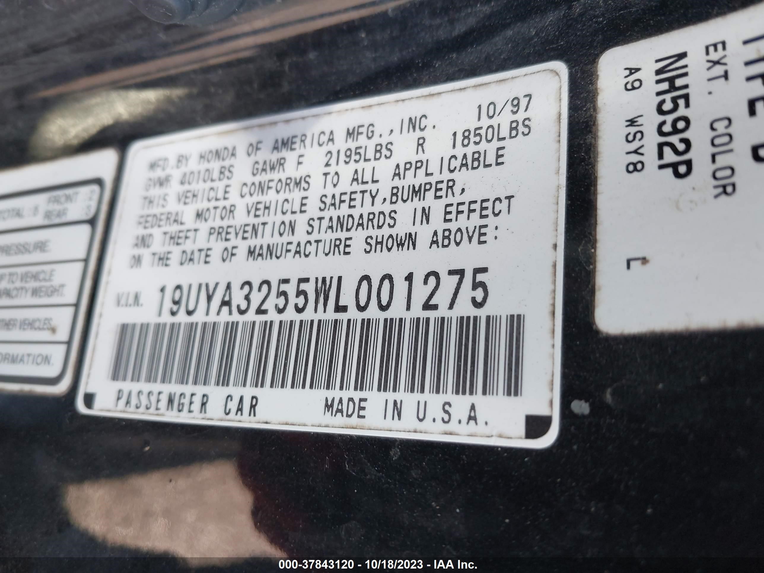 Photo 8 VIN: 19UYA3255WL001275 - ACURA CL 