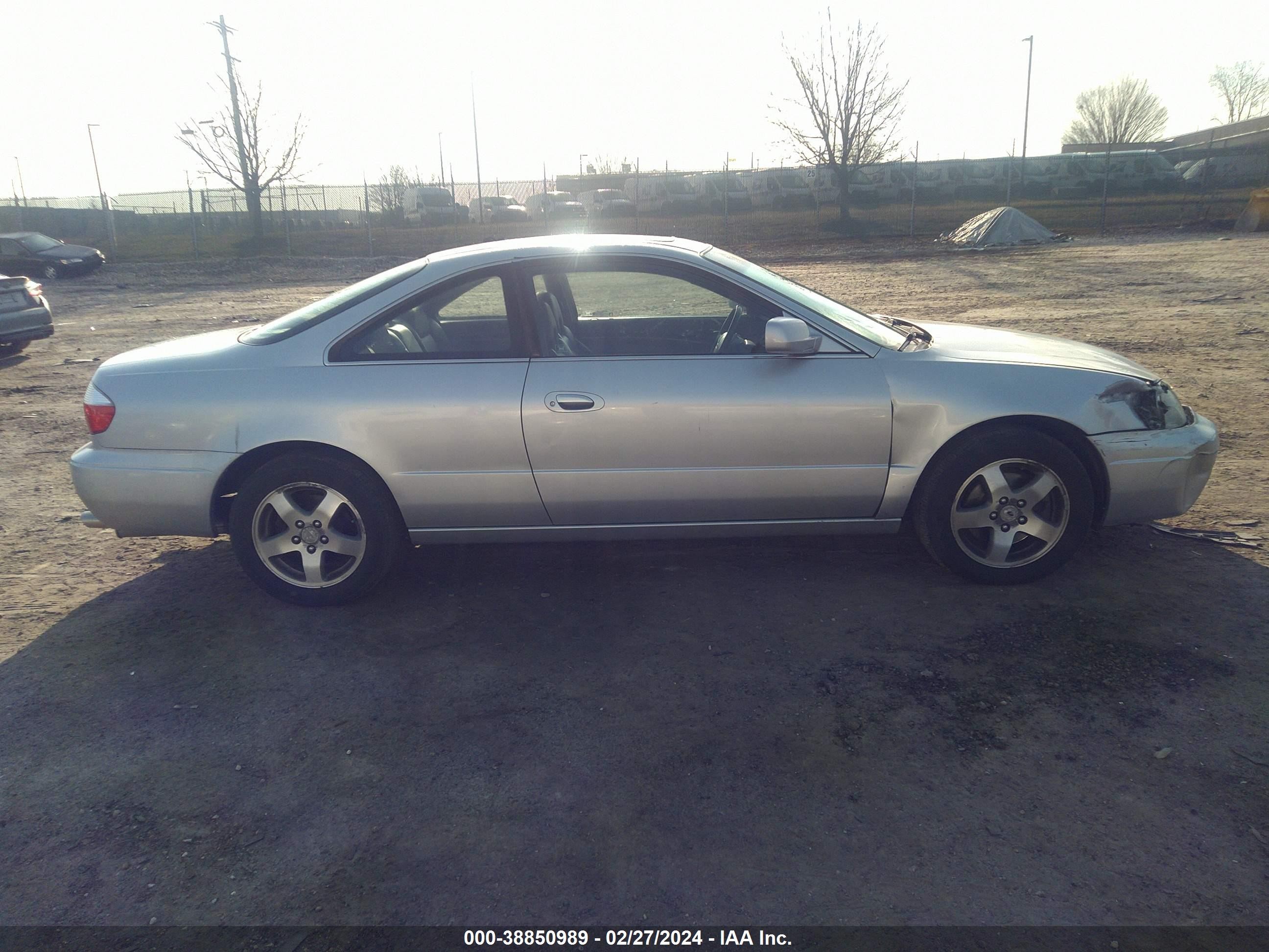 Photo 12 VIN: 19UYA42443A007086 - ACURA CL 