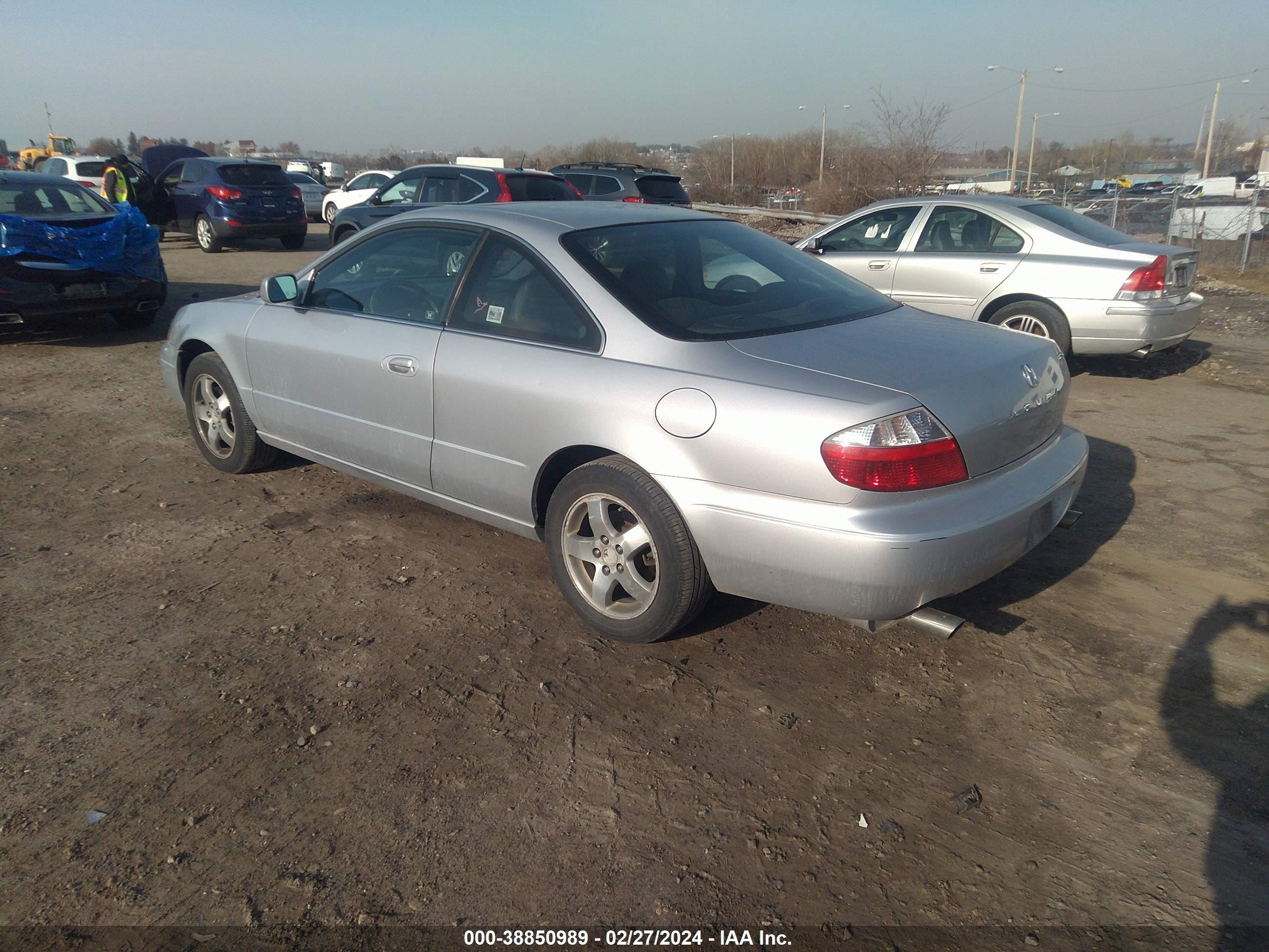 Photo 2 VIN: 19UYA42443A007086 - ACURA CL 