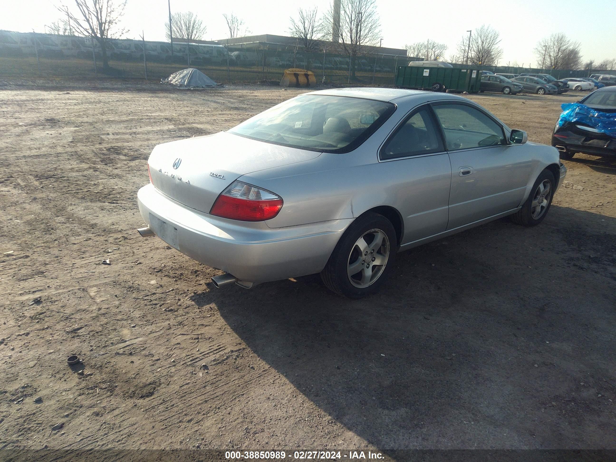 Photo 3 VIN: 19UYA42443A007086 - ACURA CL 