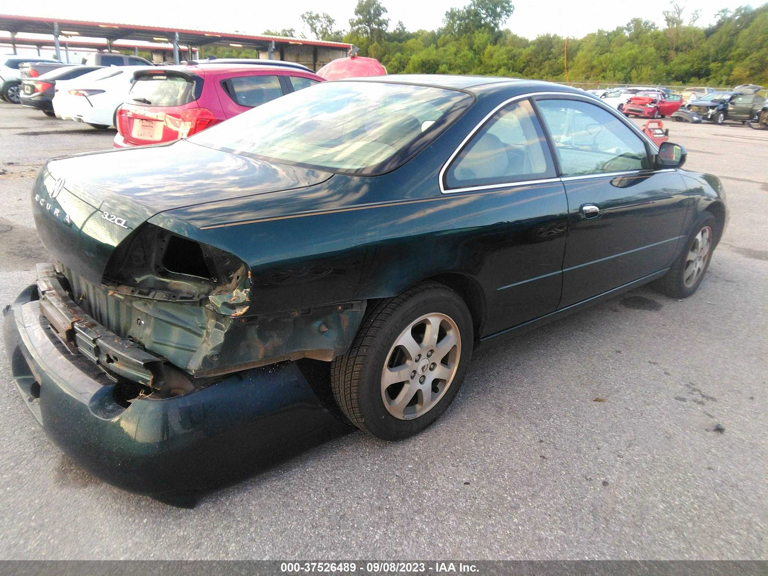 Photo 3 VIN: 19UYA42461A018197 - ACURA CL 