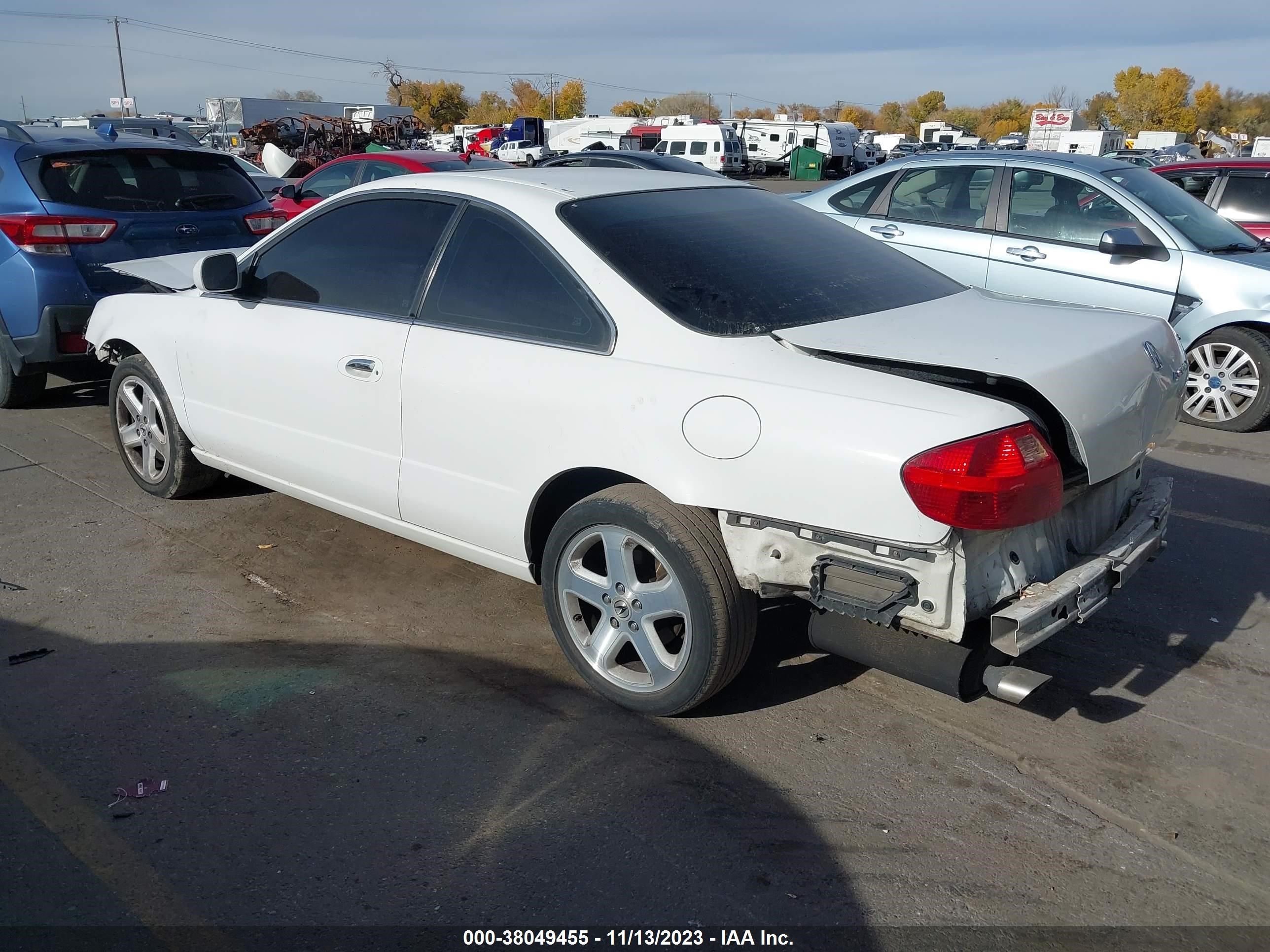 Photo 2 VIN: 19UYA42611A003866 - ACURA CL 