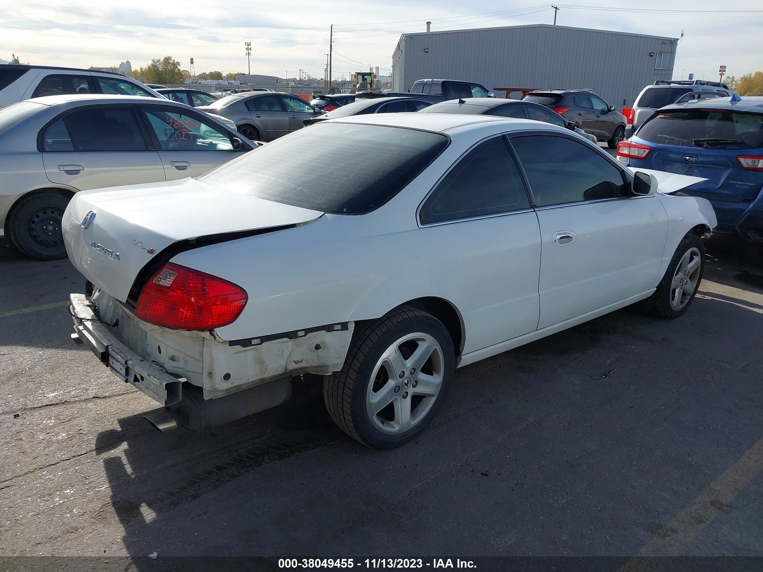 Photo 3 VIN: 19UYA42611A003866 - ACURA CL 