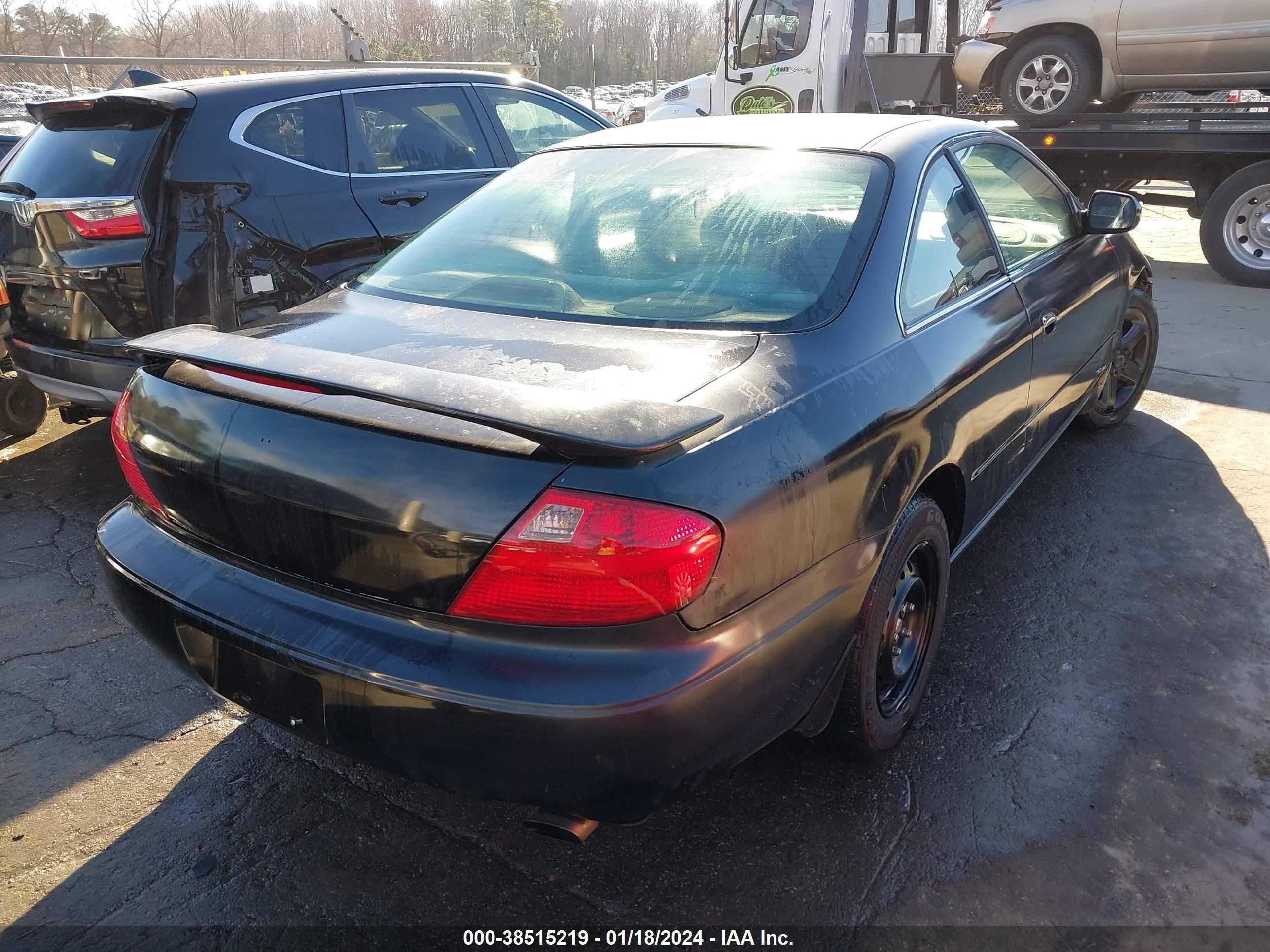 Photo 3 VIN: 19UYA42671A012331 - ACURA CL 