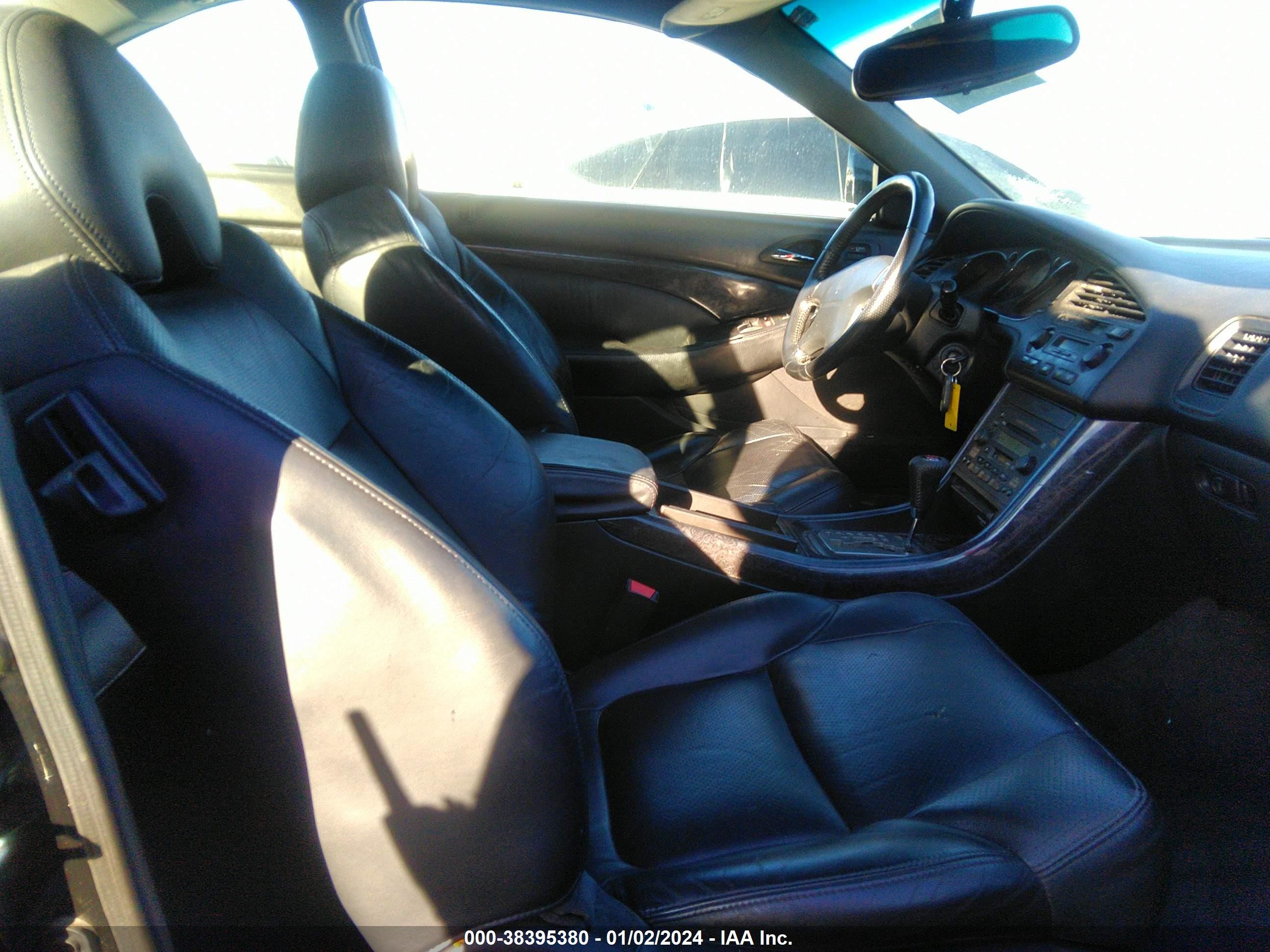 Photo 4 VIN: 19UYA42691A002397 - ACURA CL 