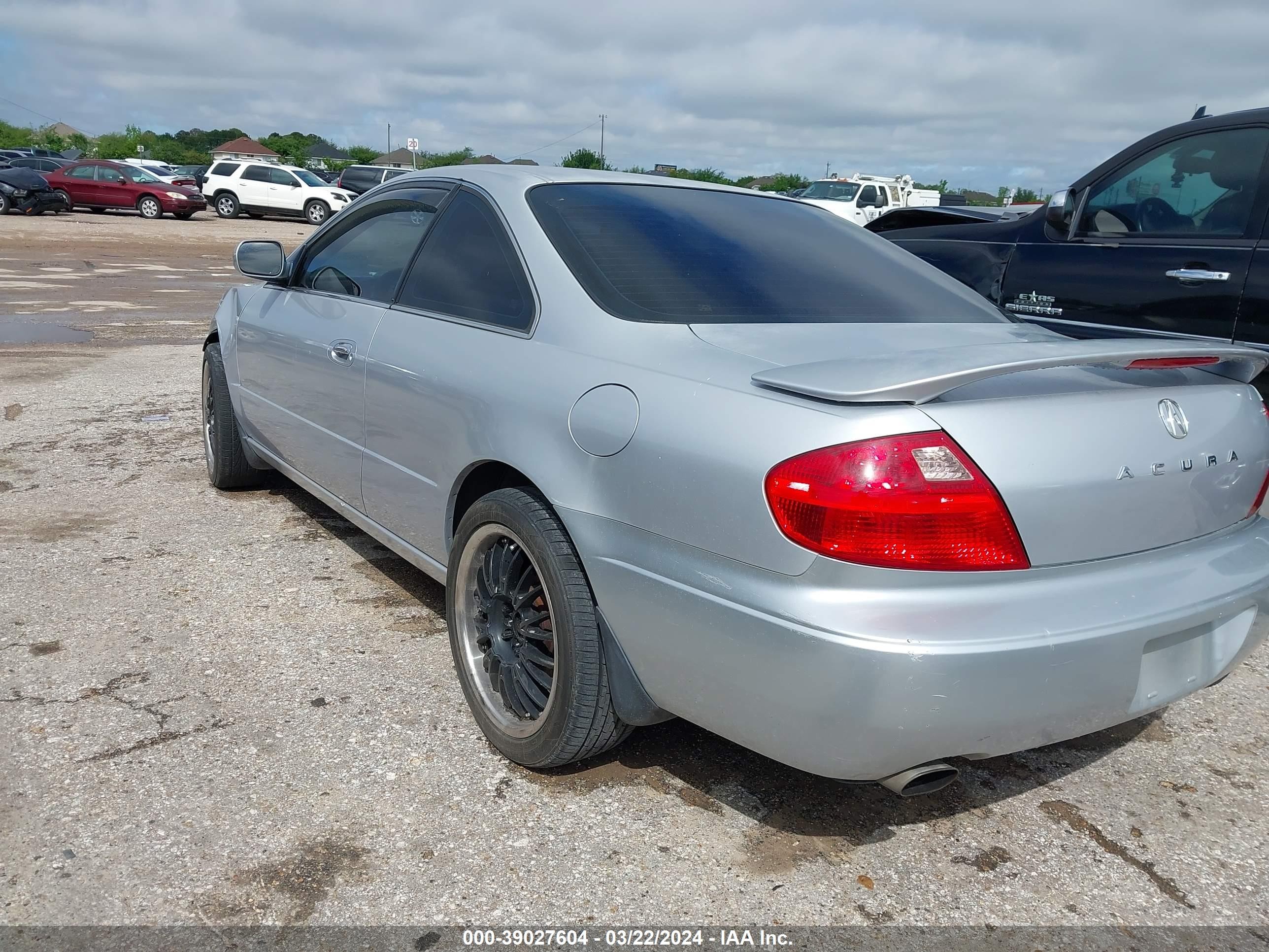 Photo 2 VIN: 19UYA42771A018669 - ACURA CL 