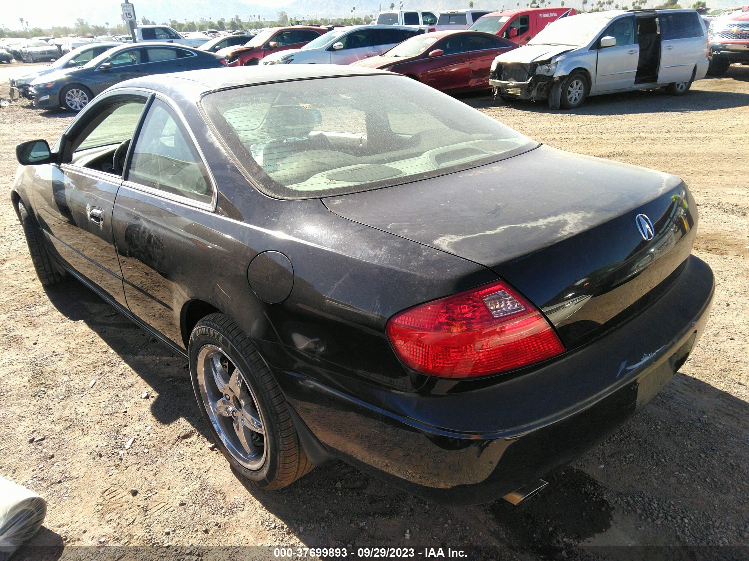 Photo 2 VIN: 19UYA427X2A004007 - ACURA CL 