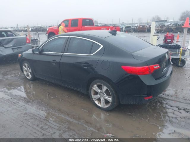 Photo 2 VIN: 19VDE1F30EE012649 - ACURA ILX 