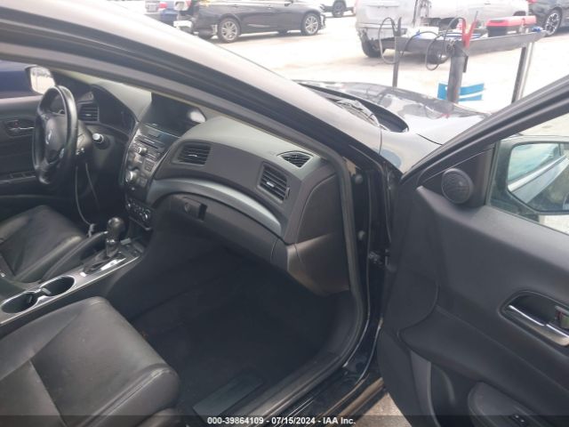 Photo 4 VIN: 19VDE1F30FE001507 - ACURA ILX 